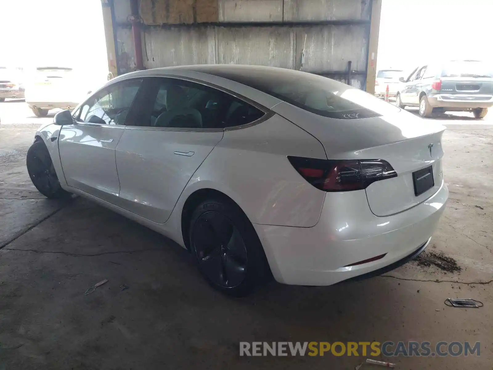 3 Photograph of a damaged car 5YJ3E1EB1LF806689 TESLA MODEL 3 2020