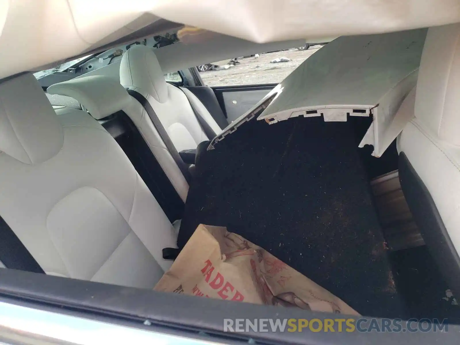 6 Photograph of a damaged car 5YJ3E1EB2LF513593 TESLA MODEL 3 2020