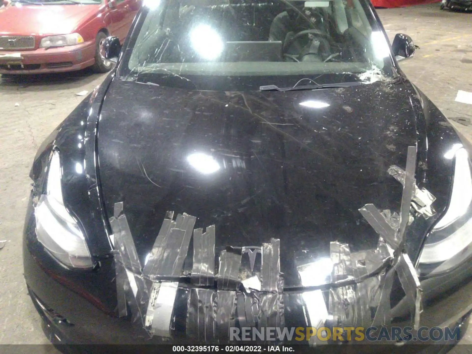 10 Photograph of a damaged car 5YJ3E1EB2LF600099 TESLA MODEL 3 2020