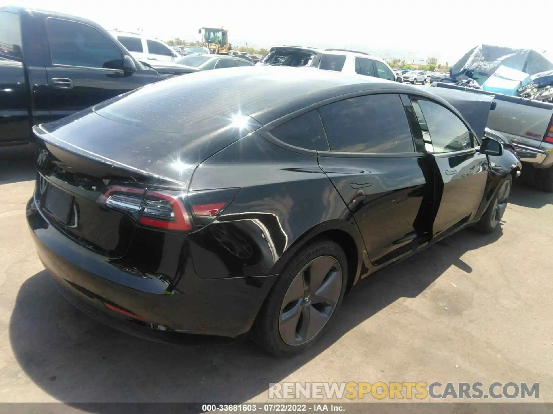 4 Photograph of a damaged car 5YJ3E1EB2LF600989 TESLA MODEL 3 2020