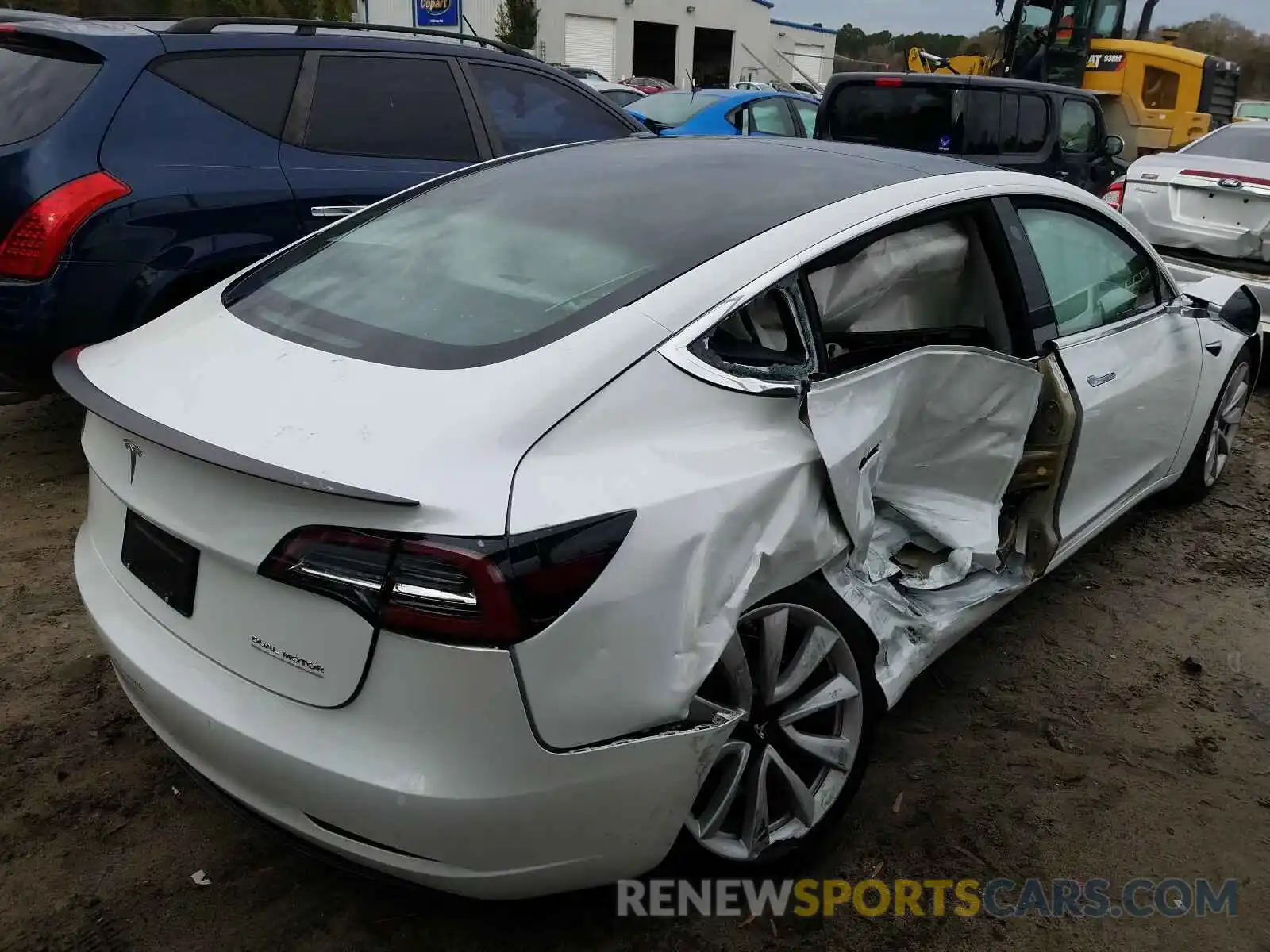 4 Фотография поврежденного автомобиля 5YJ3E1EB2LF601267 TESLA MODEL 3 2020