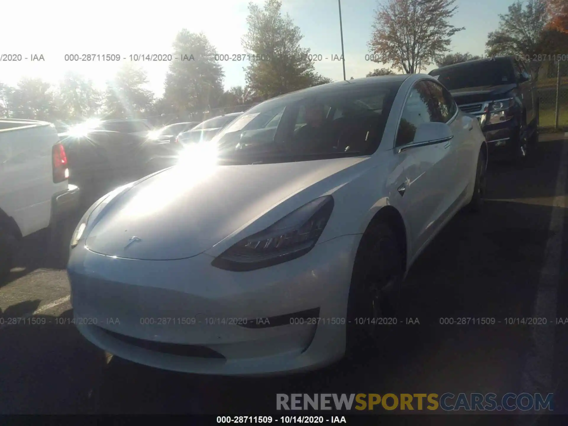 2 Photograph of a damaged car 5YJ3E1EB2LF617985 TESLA MODEL 3 2020