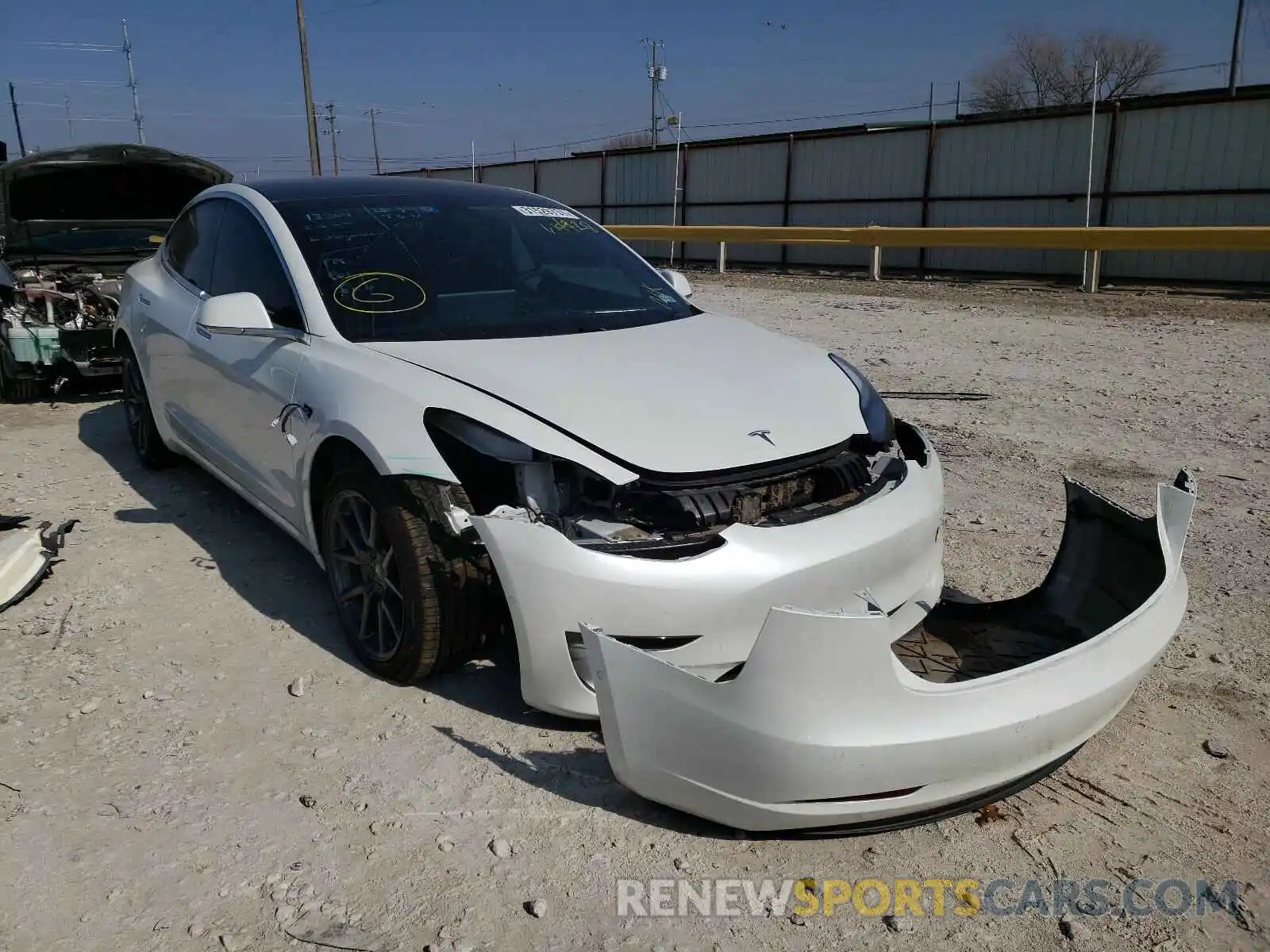 1 Photograph of a damaged car 5YJ3E1EB2LF619428 TESLA MODEL 3 2020