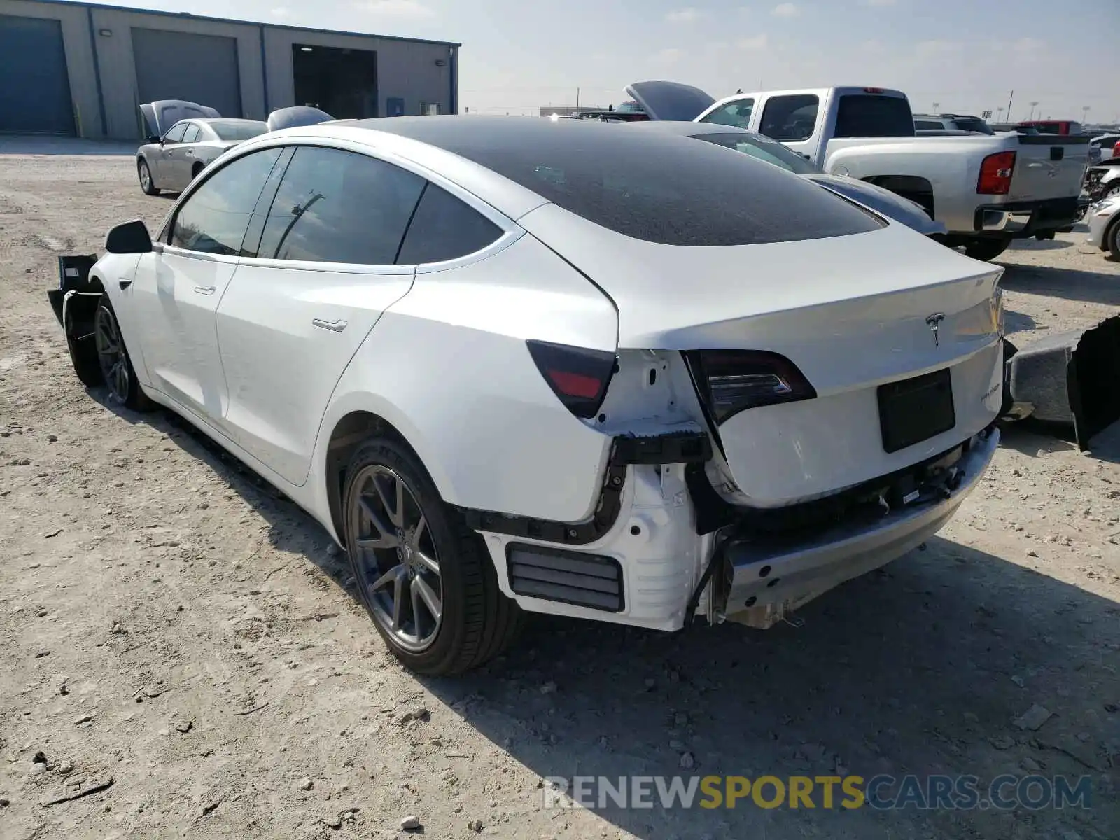 3 Photograph of a damaged car 5YJ3E1EB2LF619428 TESLA MODEL 3 2020