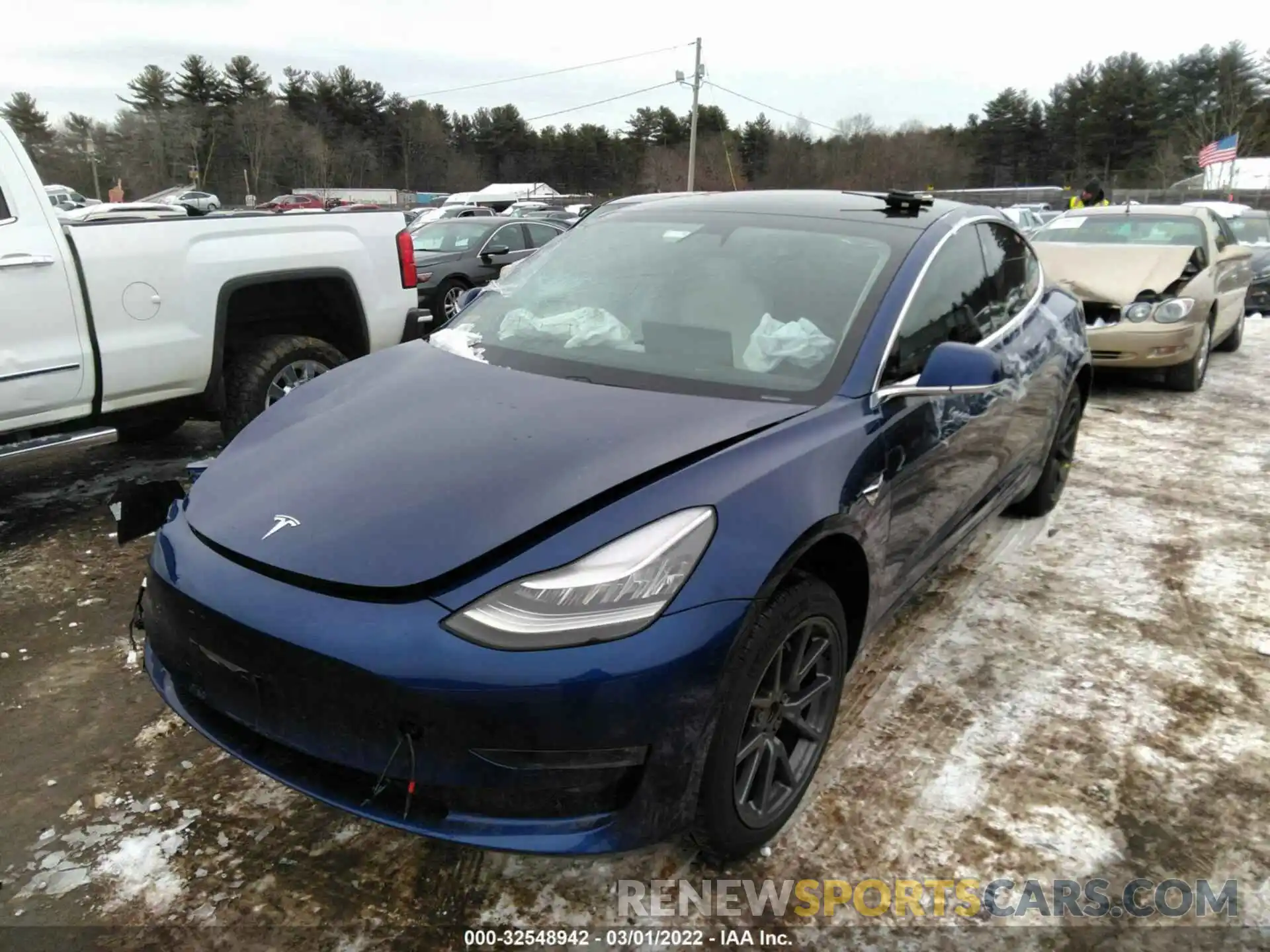 2 Фотография поврежденного автомобиля 5YJ3E1EB2LF628629 TESLA MODEL 3 2020