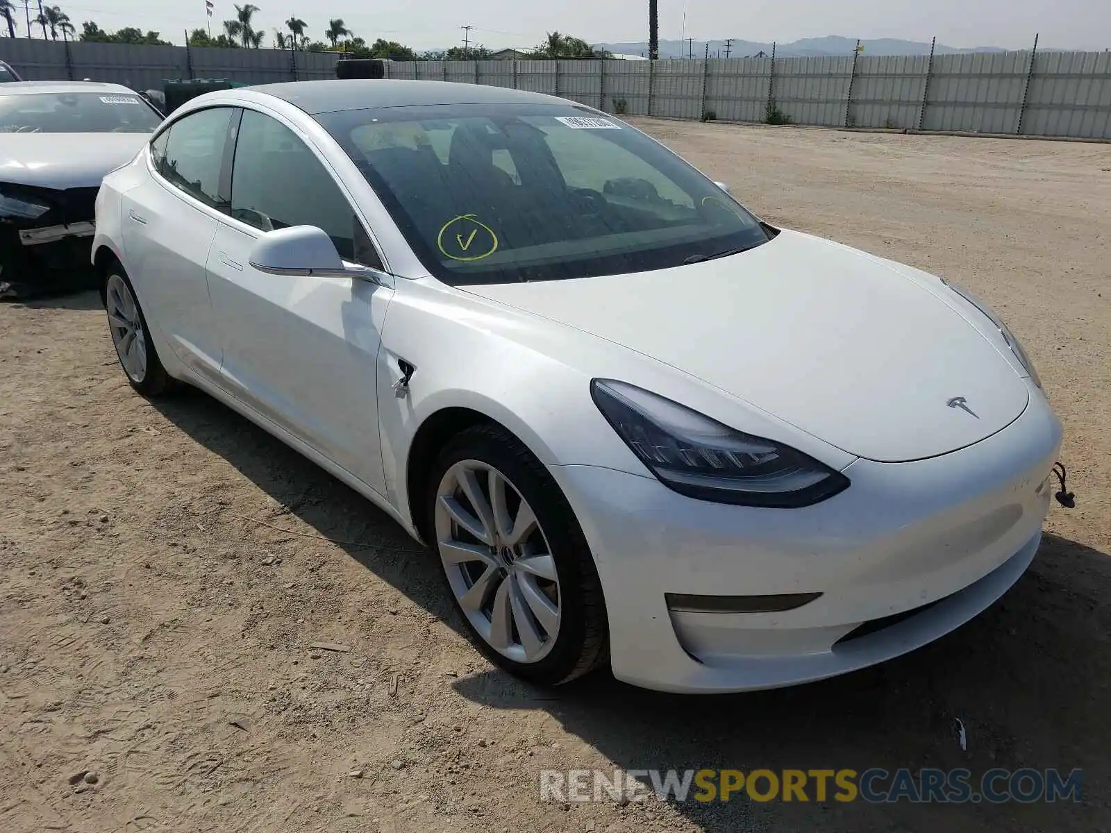 1 Photograph of a damaged car 5YJ3E1EB2LF651263 TESLA MODEL 3 2020