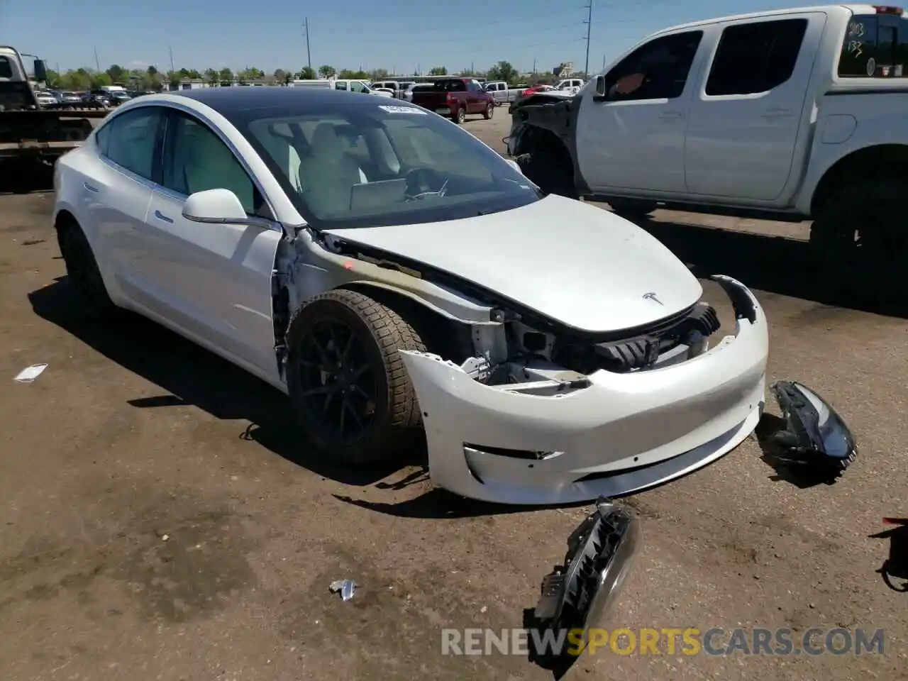 1 Photograph of a damaged car 5YJ3E1EB2LF651795 TESLA MODEL 3 2020