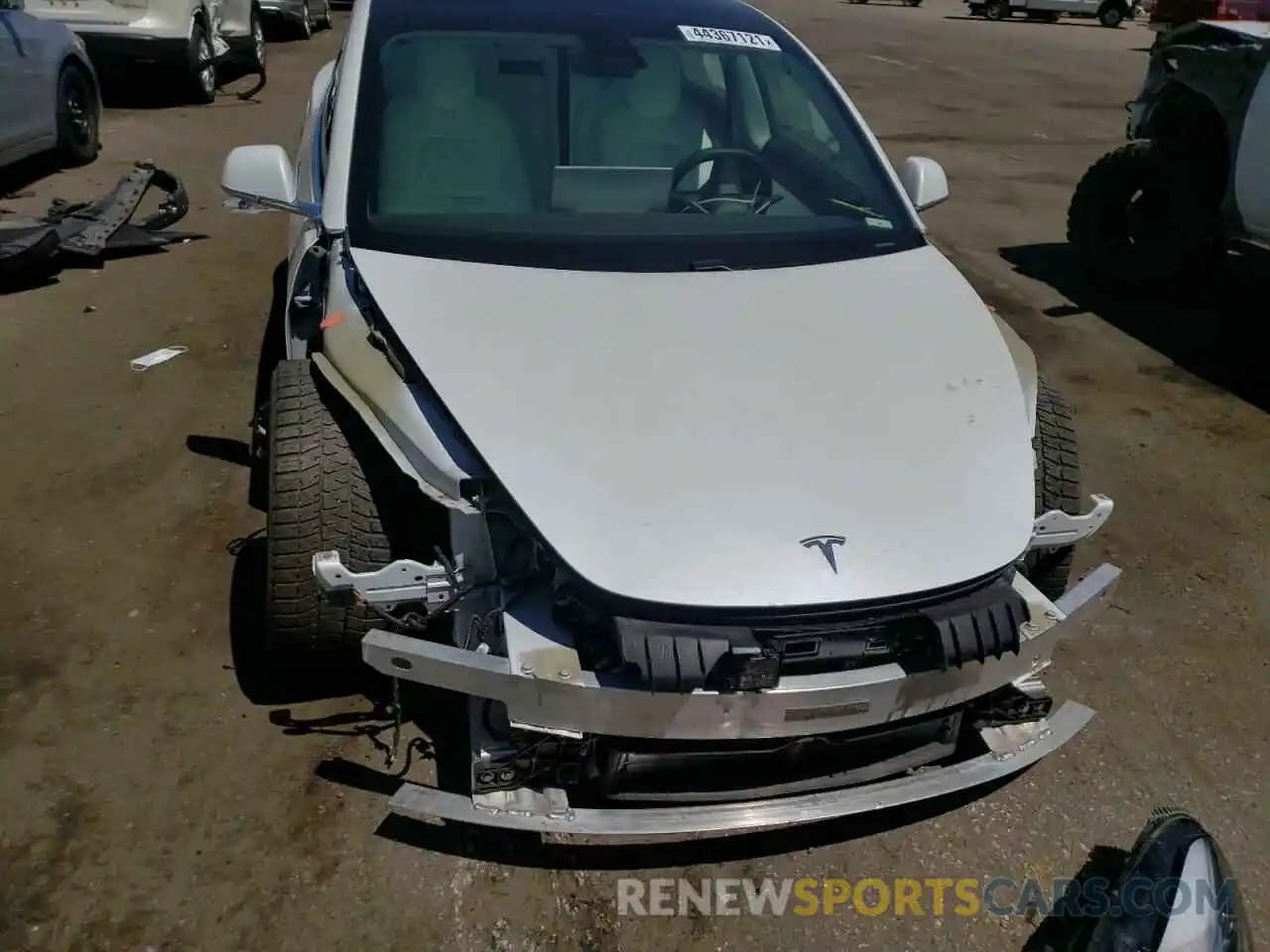 9 Photograph of a damaged car 5YJ3E1EB2LF651795 TESLA MODEL 3 2020