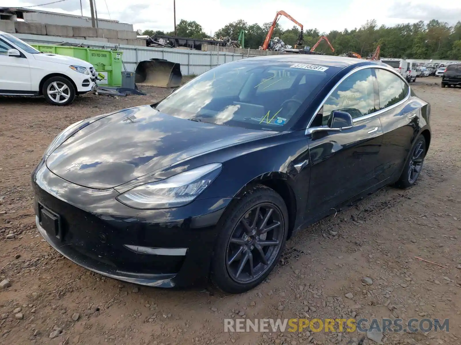 2 Photograph of a damaged car 5YJ3E1EB2LF662845 TESLA MODEL 3 2020