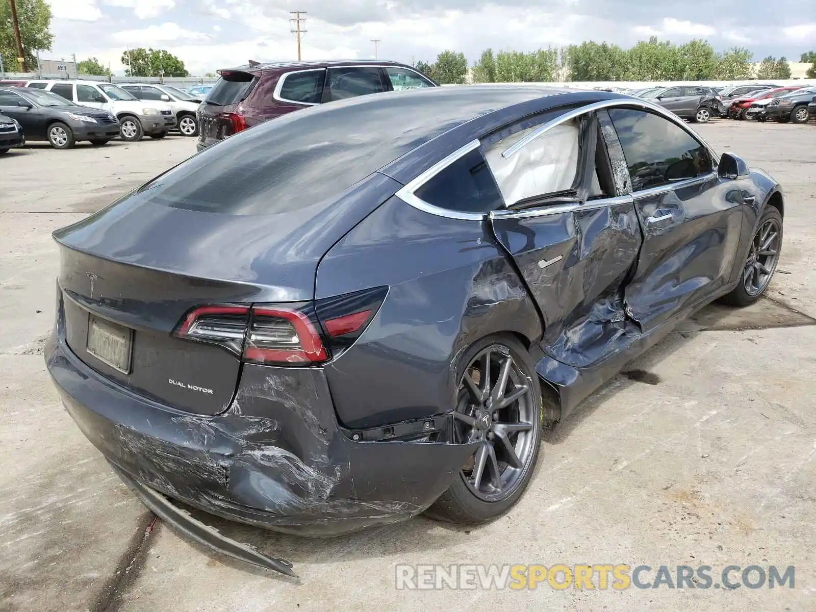 4 Photograph of a damaged car 5YJ3E1EB2LF663459 TESLA MODEL 3 2020