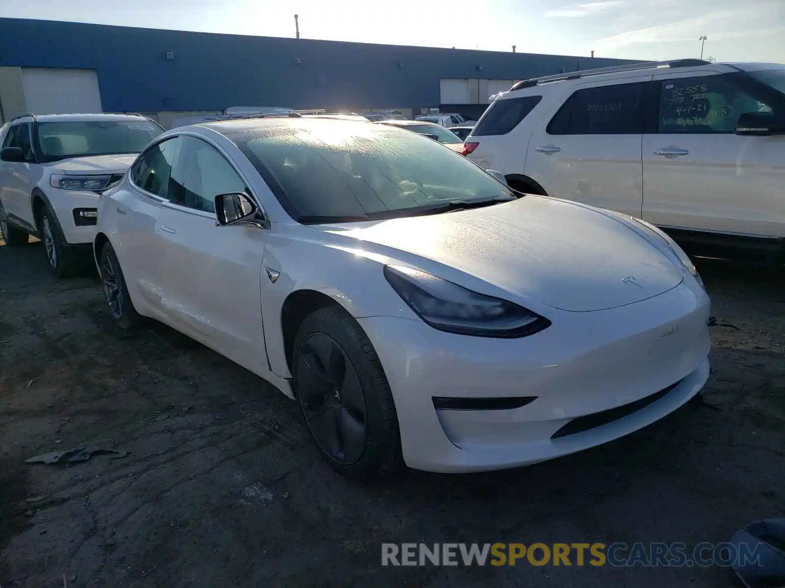 1 Фотография поврежденного автомобиля 5YJ3E1EB2LF665258 TESLA MODEL 3 2020