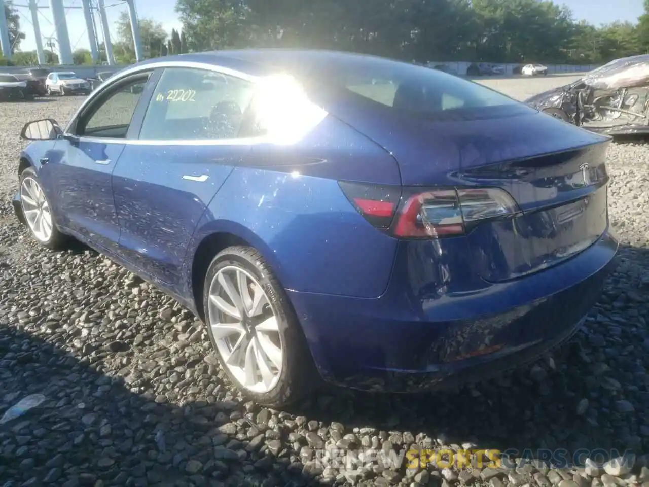 3 Photograph of a damaged car 5YJ3E1EB2LF667060 TESLA MODEL 3 2020