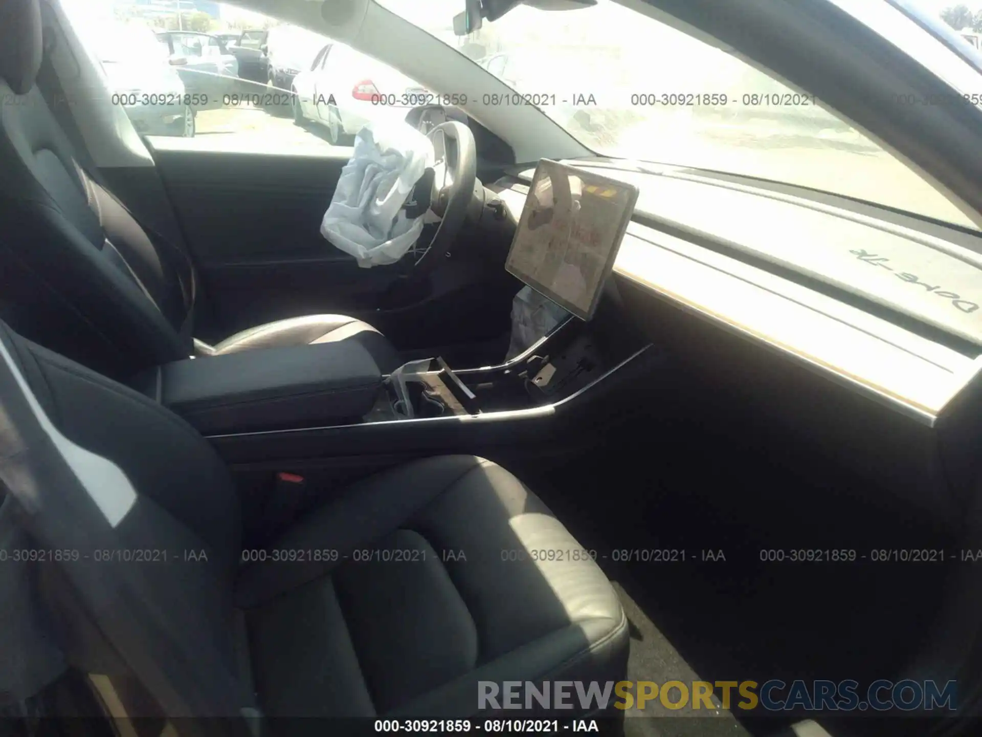 5 Photograph of a damaged car 5YJ3E1EB2LF710473 TESLA MODEL 3 2020