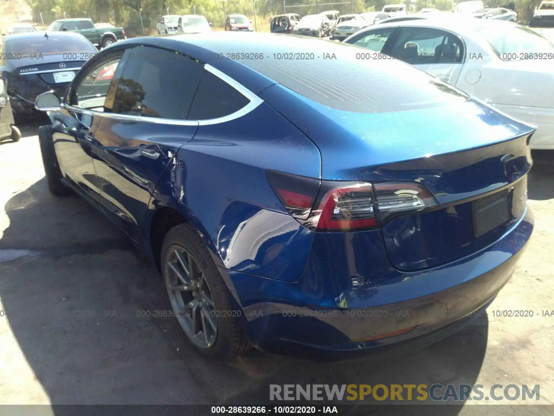 3 Photograph of a damaged car 5YJ3E1EB2LF720159 TESLA MODEL 3 2020