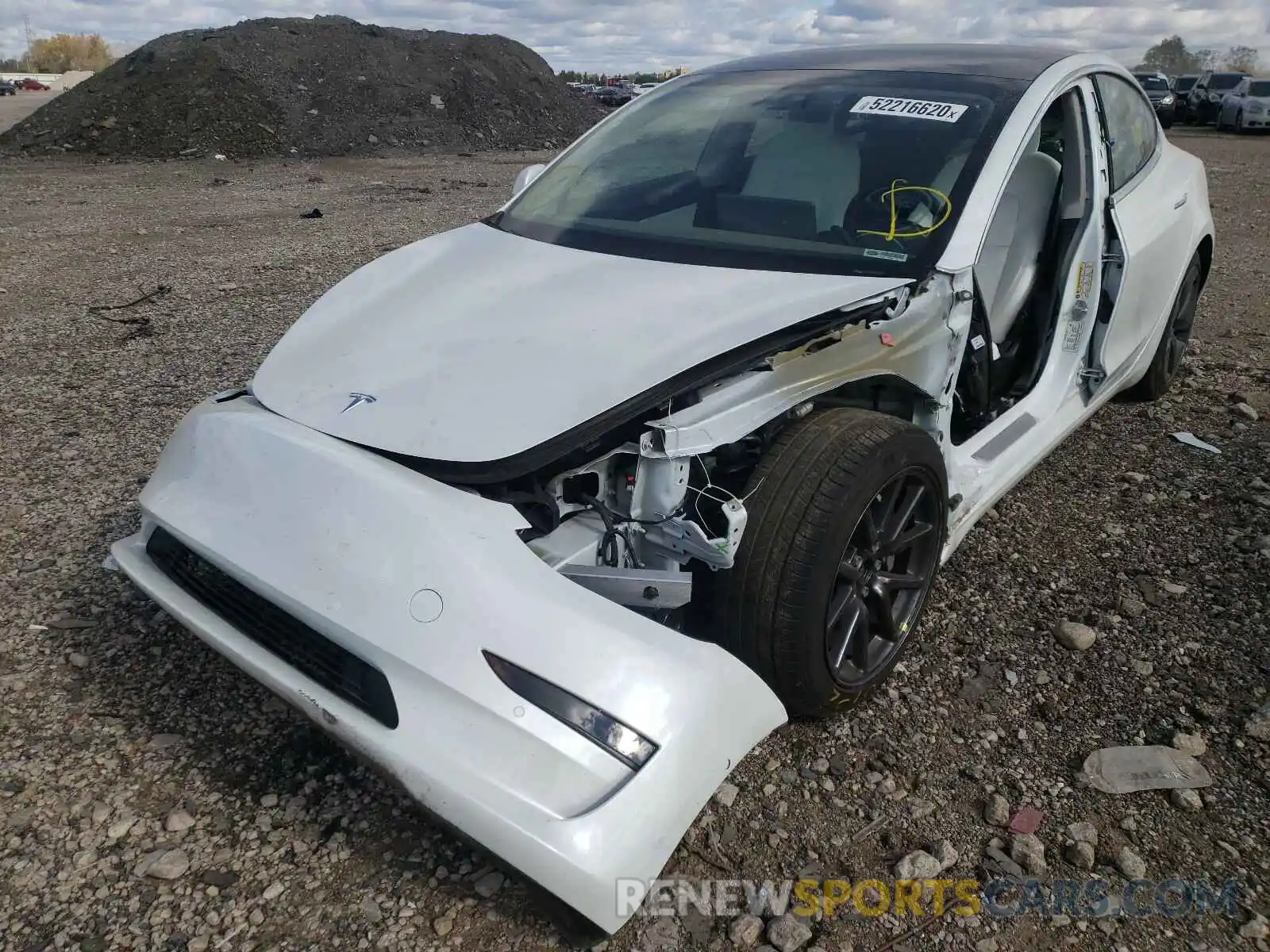 2 Photograph of a damaged car 5YJ3E1EB2LF720209 TESLA MODEL 3 2020