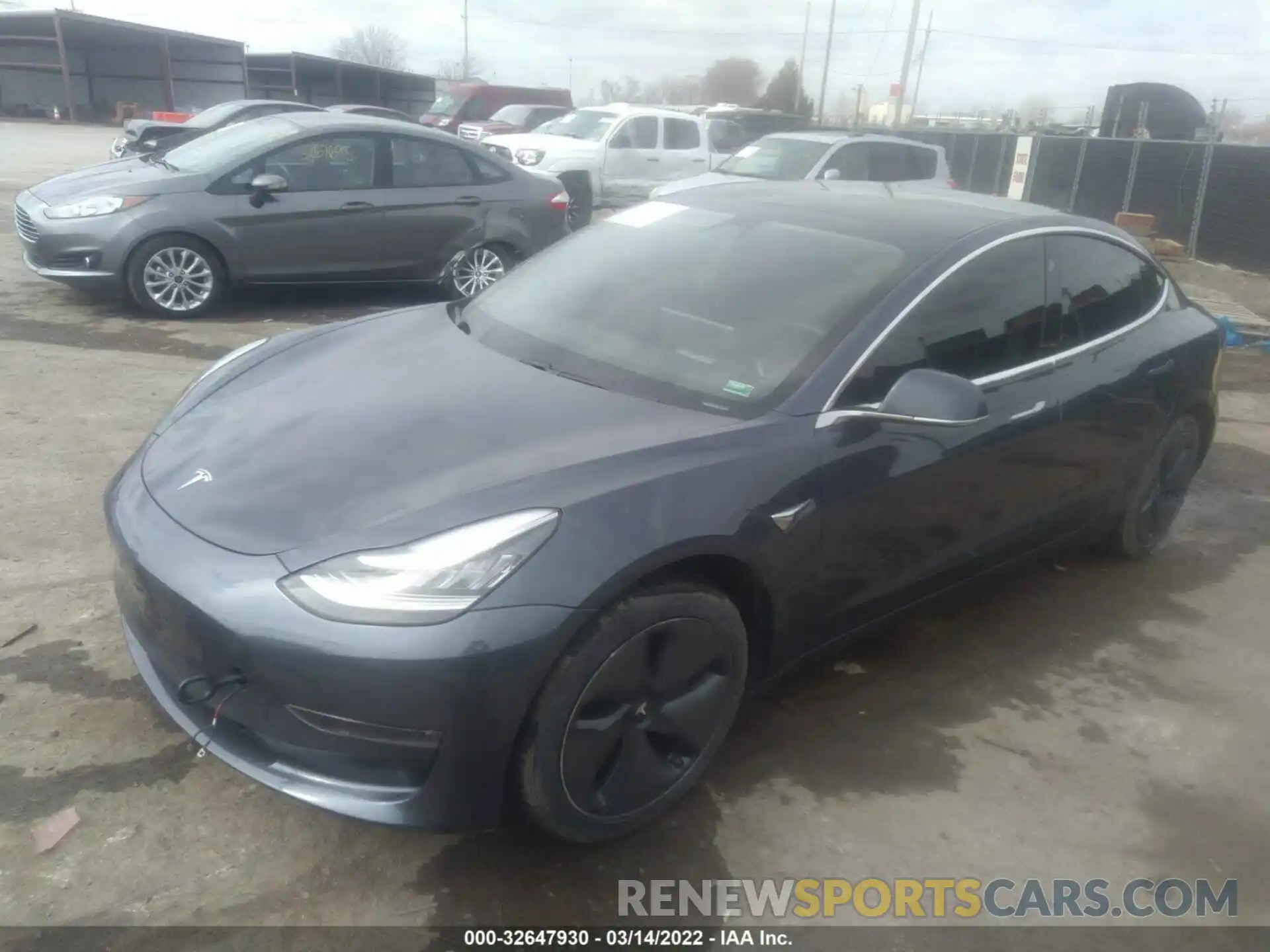 2 Фотография поврежденного автомобиля 5YJ3E1EB2LF734899 TESLA MODEL 3 2020