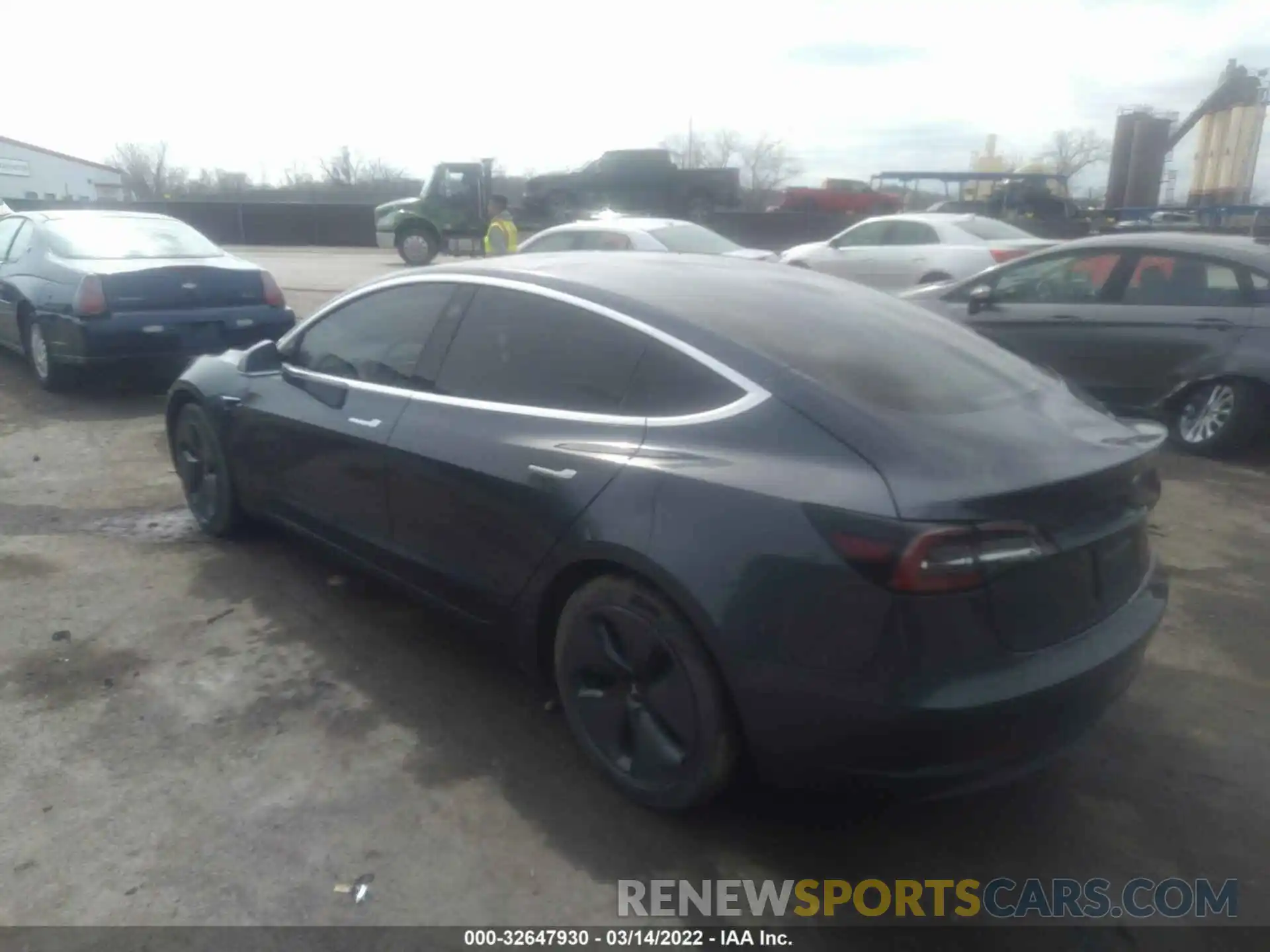 3 Фотография поврежденного автомобиля 5YJ3E1EB2LF734899 TESLA MODEL 3 2020