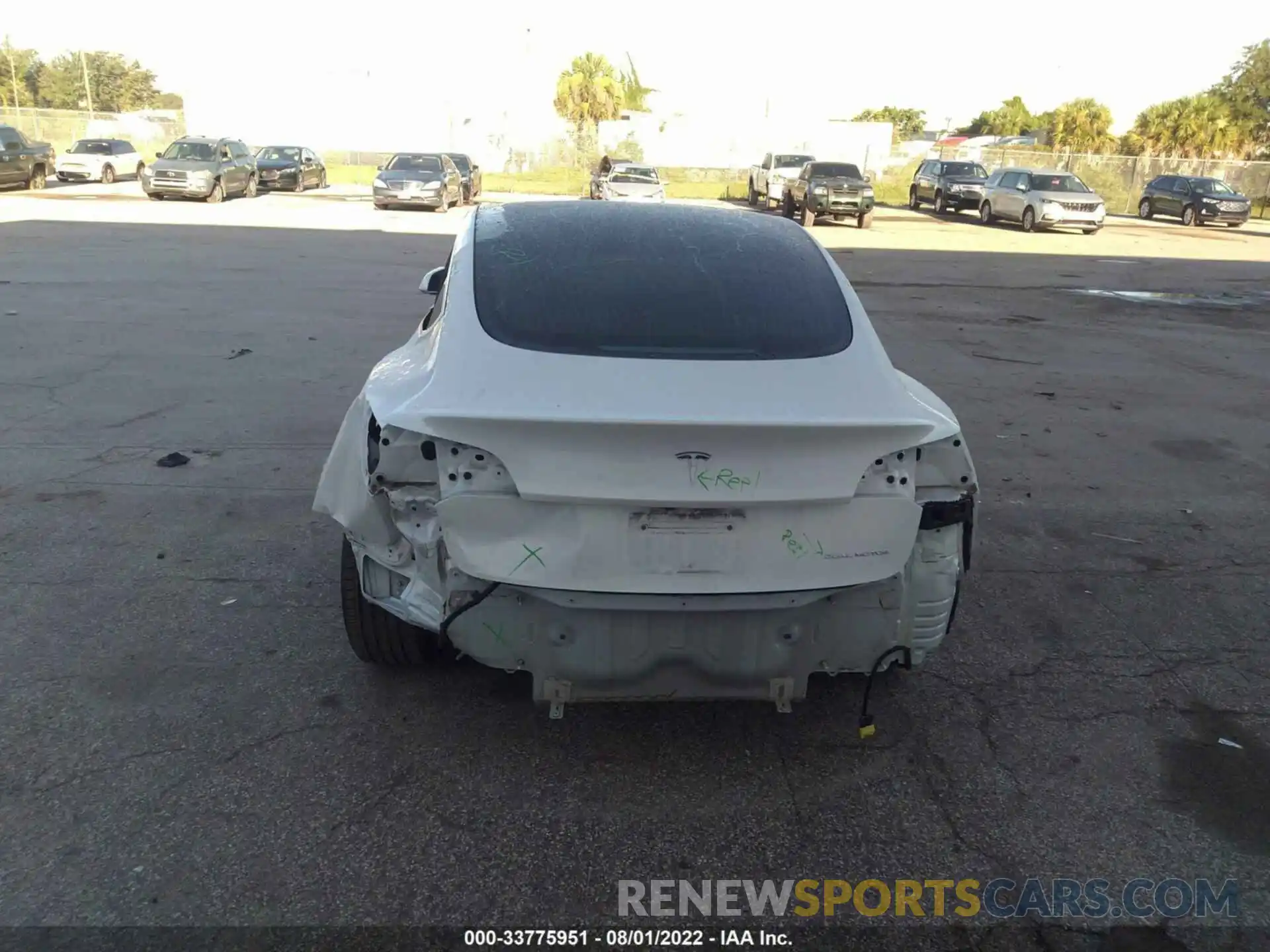 6 Photograph of a damaged car 5YJ3E1EB2LF735650 TESLA MODEL 3 2020