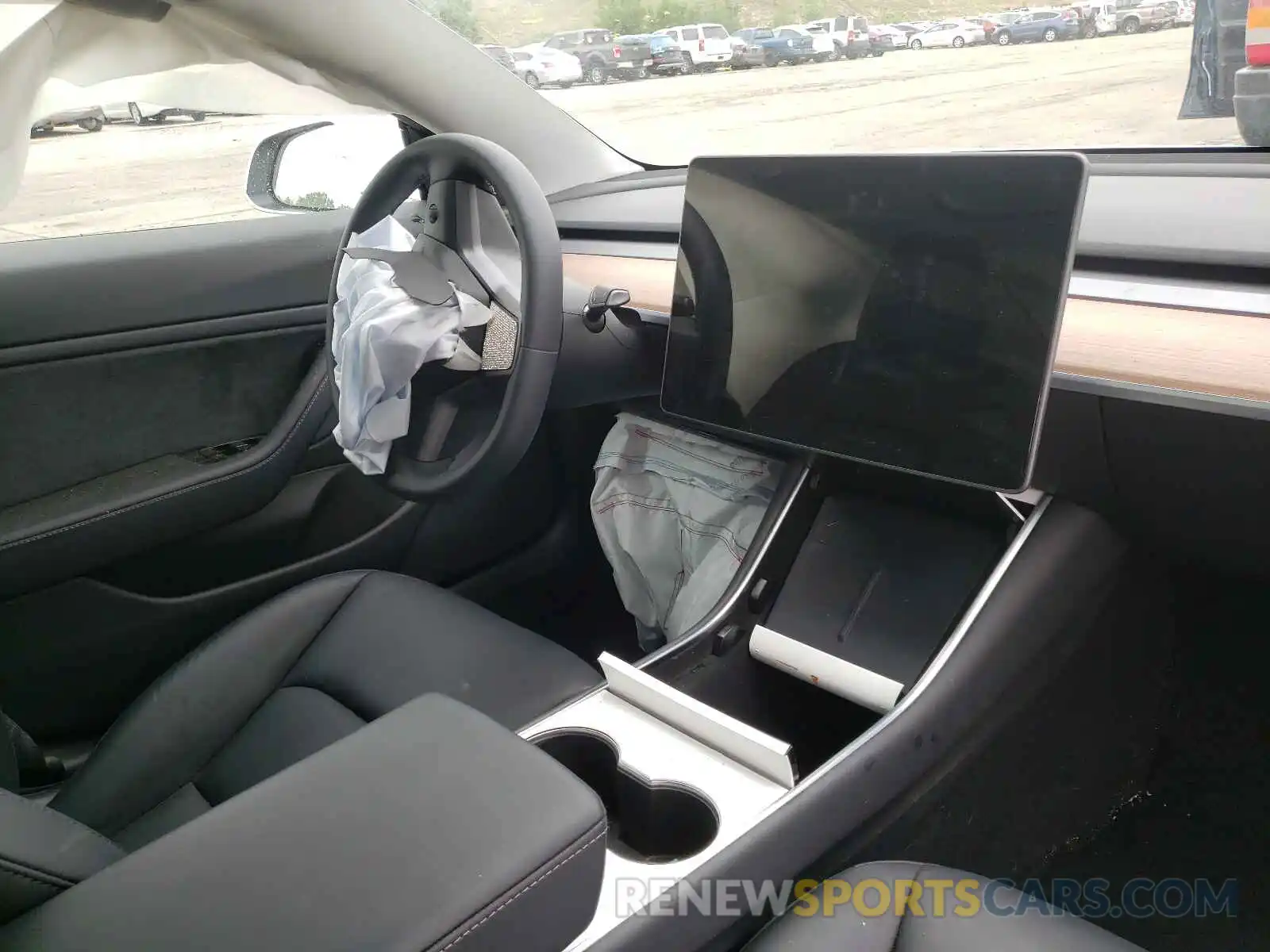 9 Photograph of a damaged car 5YJ3E1EB2LF783150 TESLA MODEL 3 2020