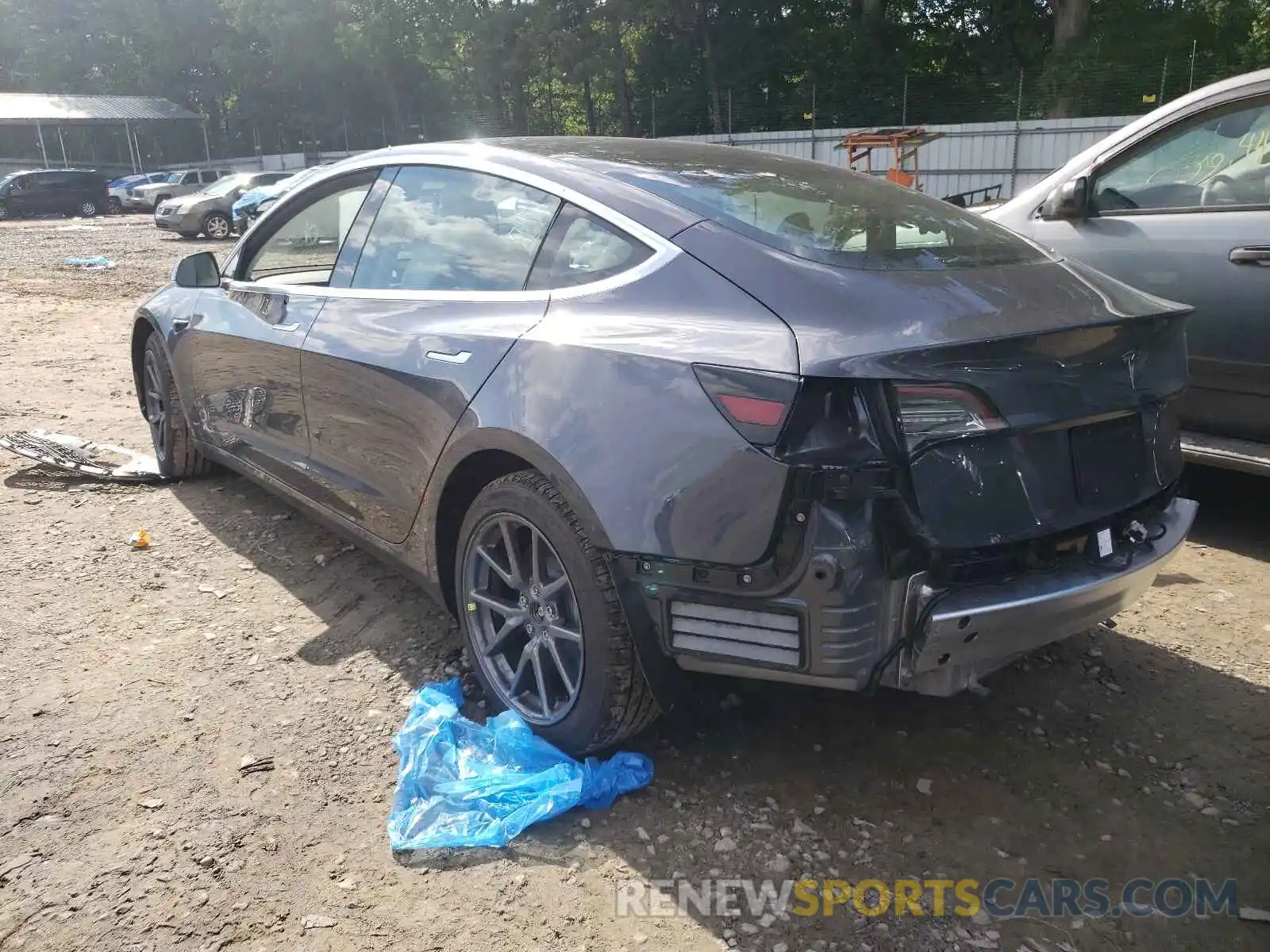 3 Photograph of a damaged car 5YJ3E1EB2LF783178 TESLA MODEL 3 2020