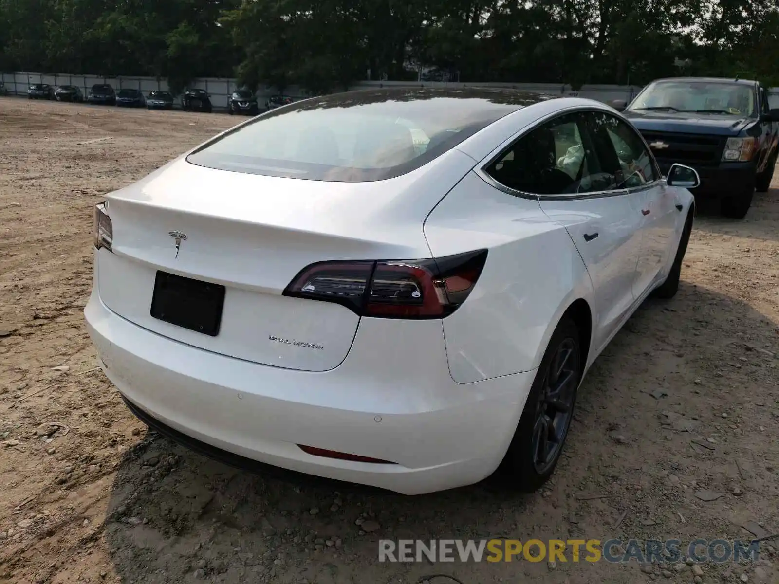 4 Photograph of a damaged car 5YJ3E1EB2LF786971 TESLA MODEL 3 2020