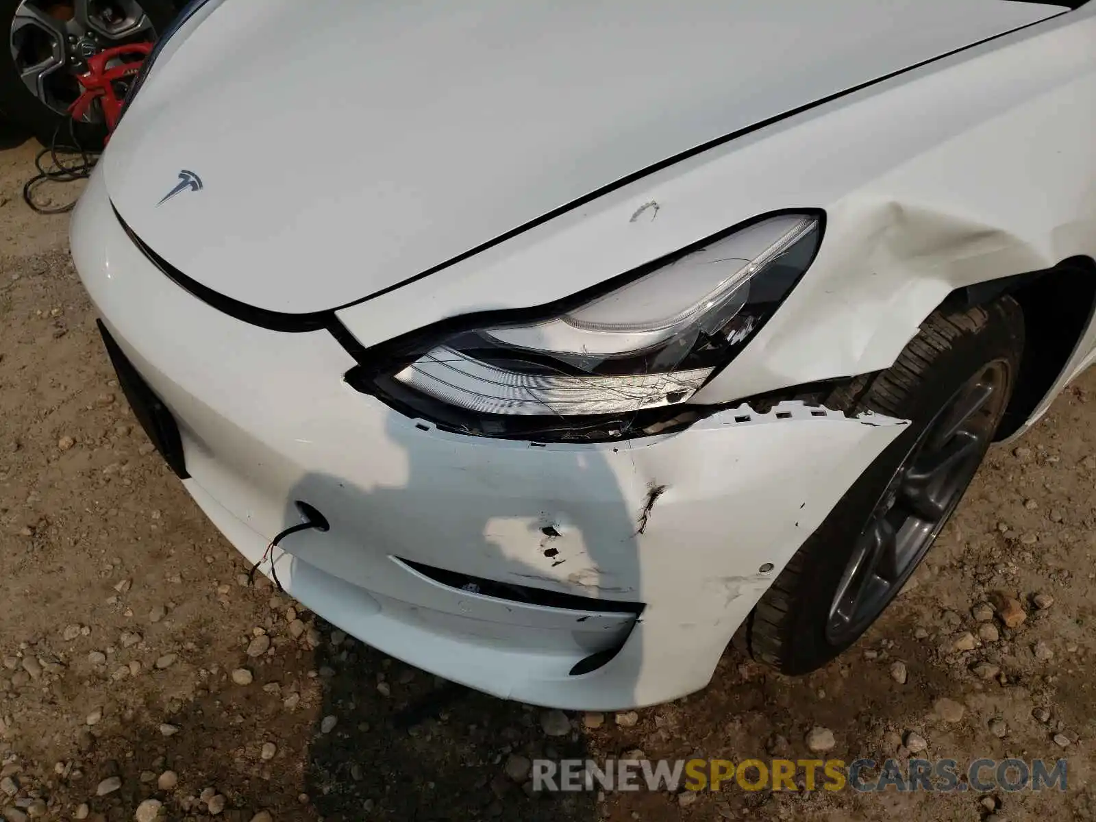 9 Photograph of a damaged car 5YJ3E1EB2LF786971 TESLA MODEL 3 2020