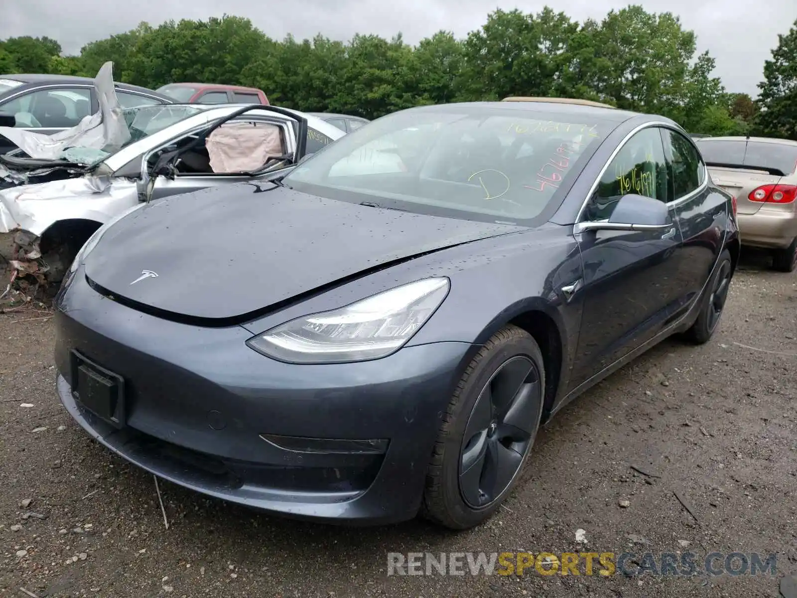 2 Photograph of a damaged car 5YJ3E1EB2LF793581 TESLA MODEL 3 2020