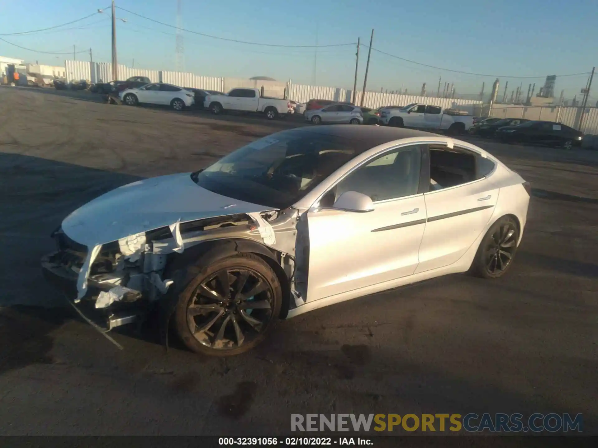 2 Photograph of a damaged car 5YJ3E1EB2LF807205 TESLA MODEL 3 2020