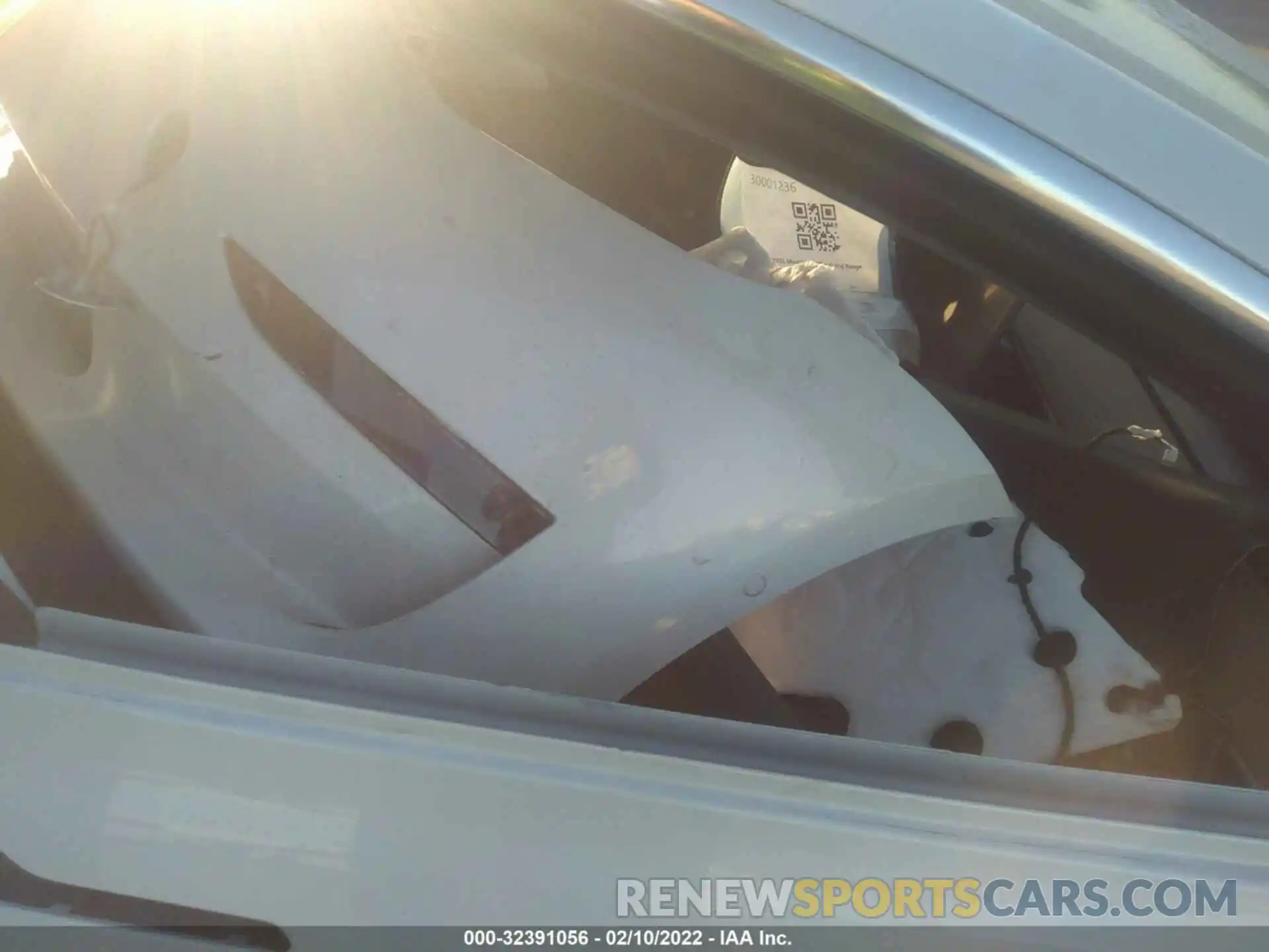 5 Photograph of a damaged car 5YJ3E1EB2LF807205 TESLA MODEL 3 2020