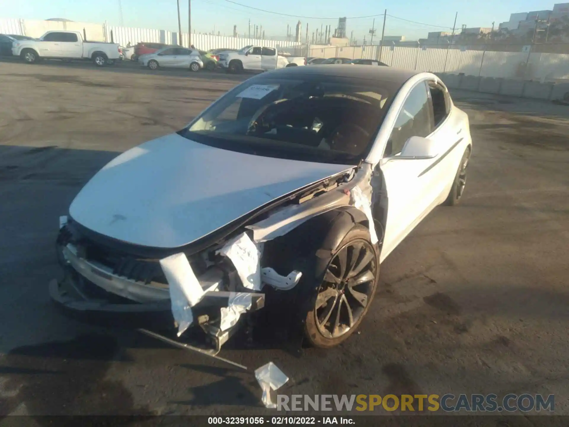 6 Photograph of a damaged car 5YJ3E1EB2LF807205 TESLA MODEL 3 2020