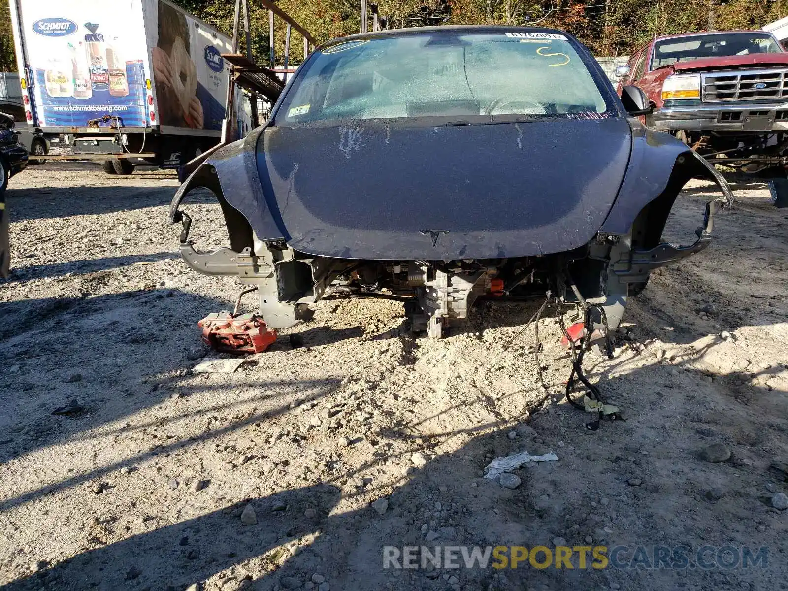 9 Photograph of a damaged car 5YJ3E1EB3LF535330 TESLA MODEL 3 2020