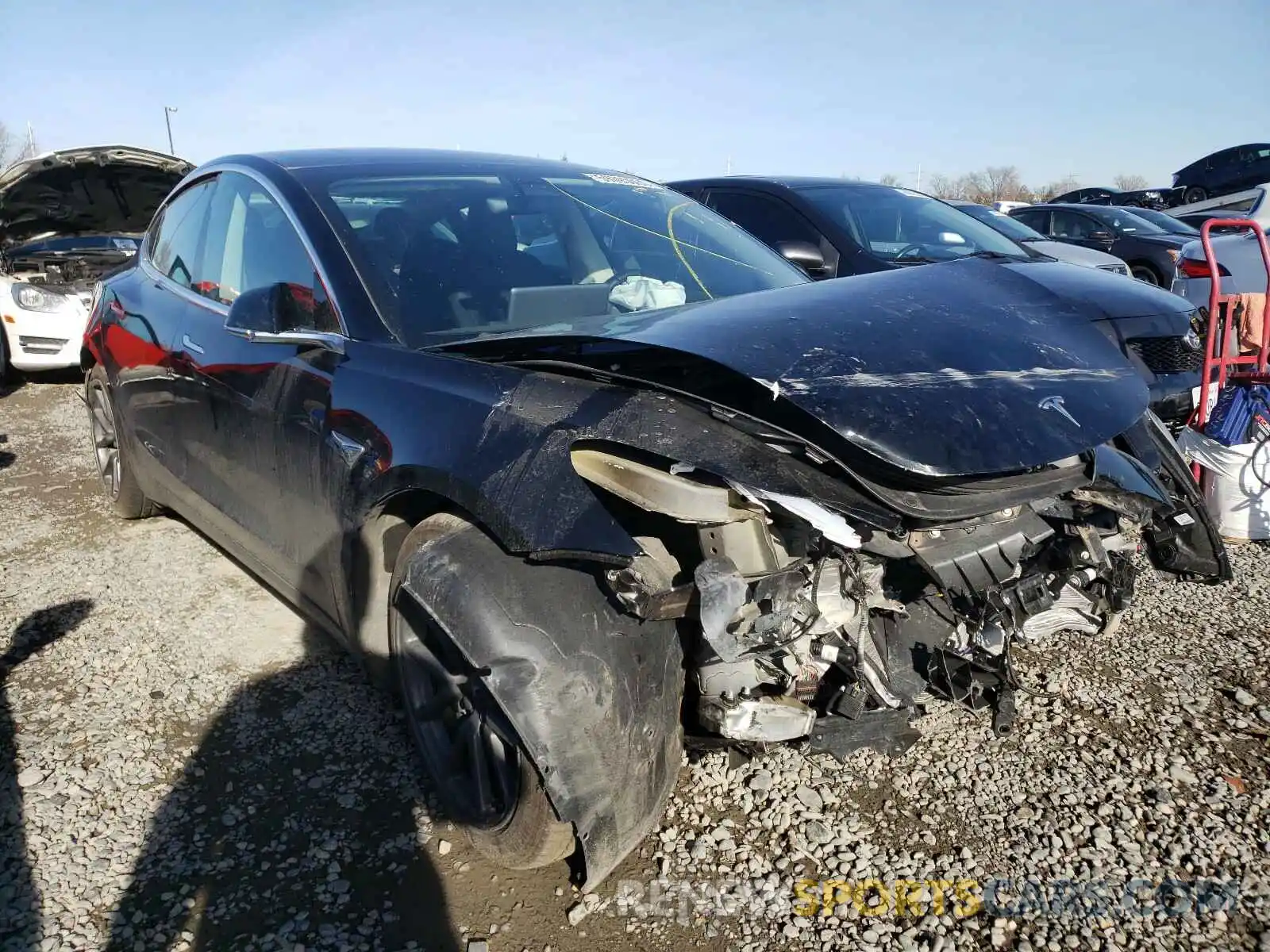 1 Фотография поврежденного автомобиля 5YJ3E1EB3LF600256 TESLA MODEL 3 2020