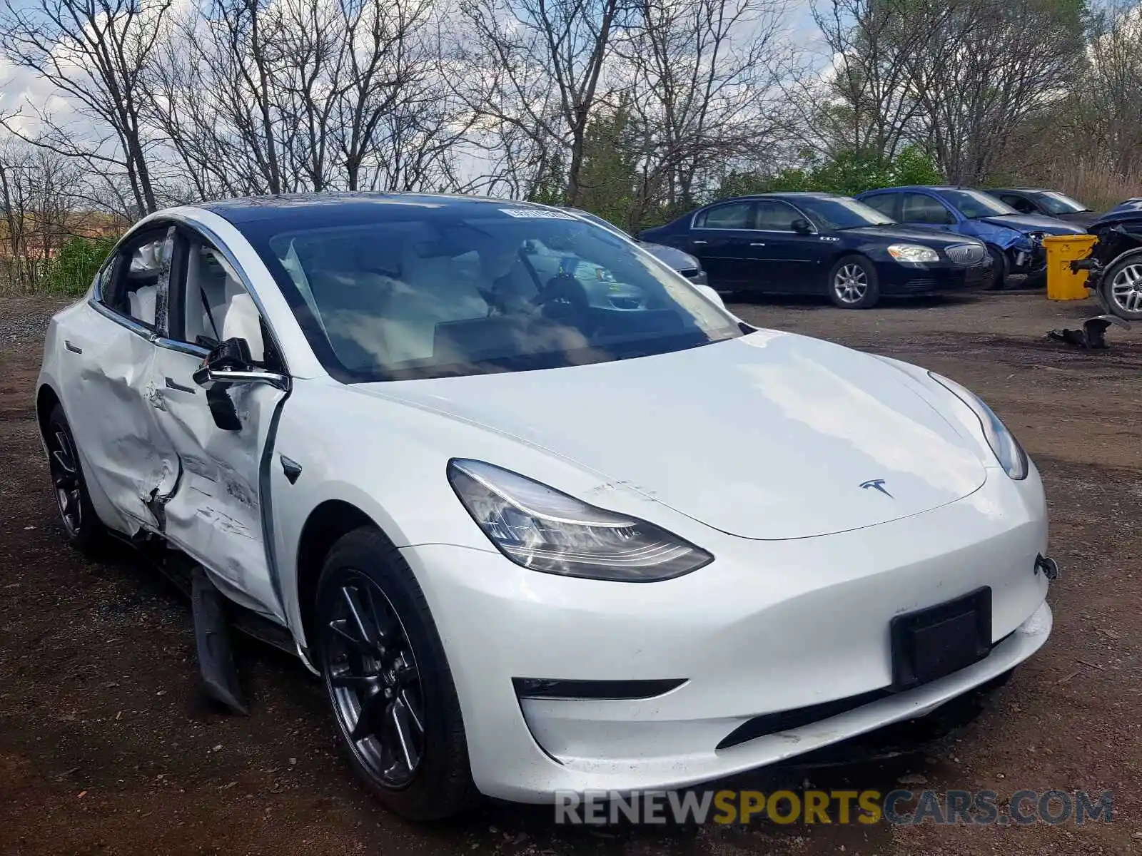 1 Photograph of a damaged car 5YJ3E1EB3LF607059 TESLA MODEL 3 2020