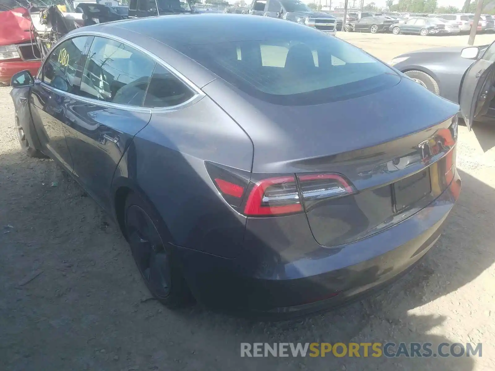 3 Photograph of a damaged car 5YJ3E1EB3LF616635 TESLA MODEL 3 2020