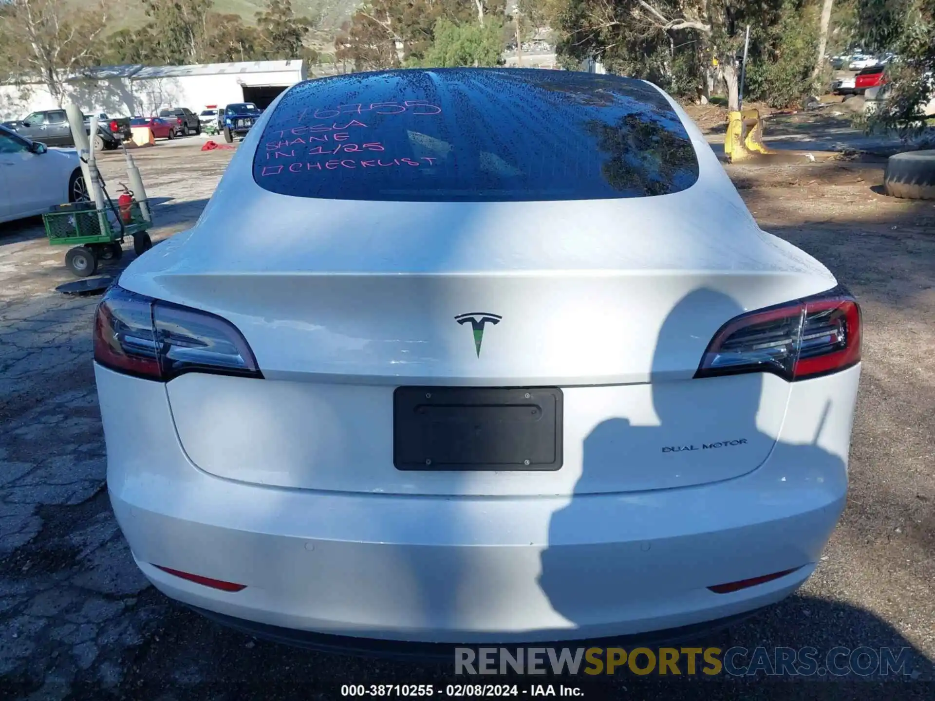 16 Photograph of a damaged car 5YJ3E1EB3LF619244 TESLA MODEL 3 2020