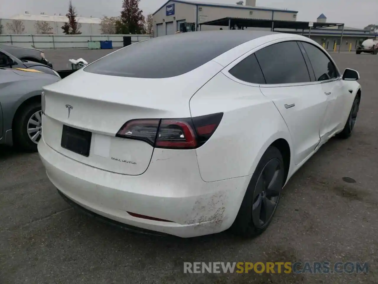 4 Photograph of a damaged car 5YJ3E1EB3LF619566 TESLA MODEL 3 2020