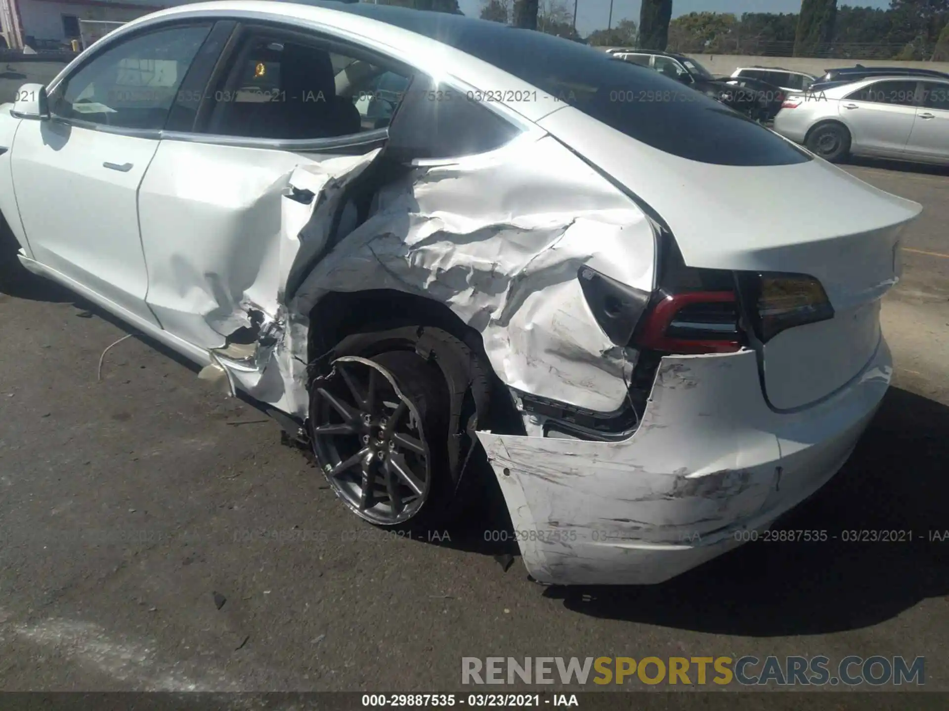 6 Photograph of a damaged car 5YJ3E1EB3LF619664 TESLA MODEL 3 2020