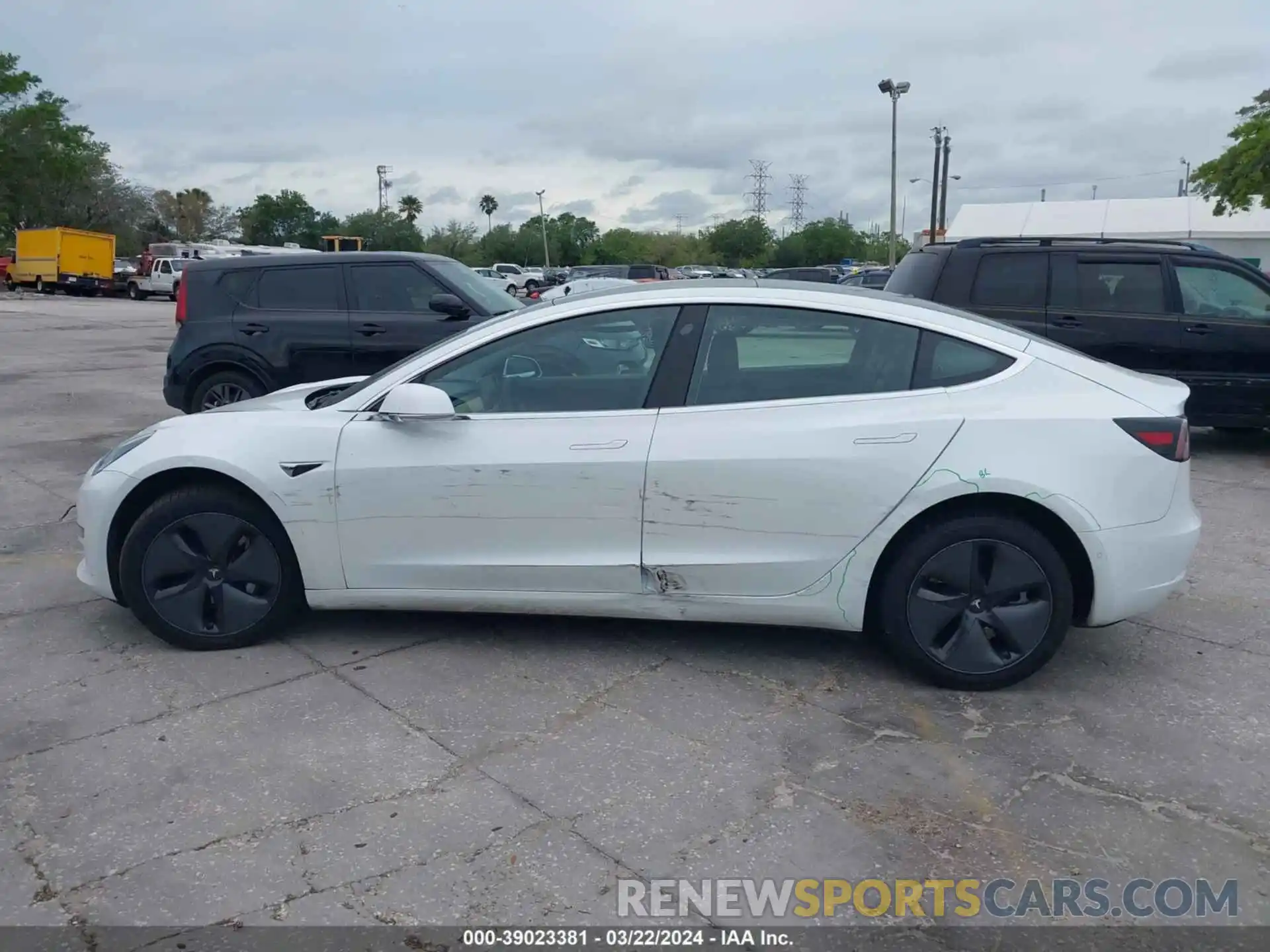 13 Photograph of a damaged car 5YJ3E1EB3LF619714 TESLA MODEL 3 2020