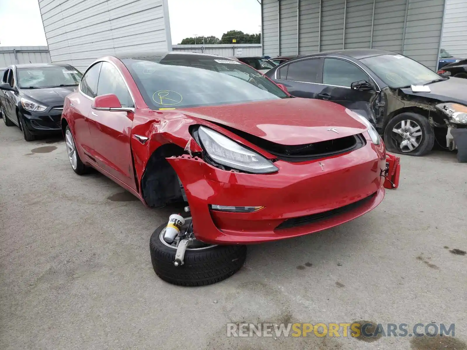 1 Photograph of a damaged car 5YJ3E1EB3LF628316 TESLA MODEL 3 2020