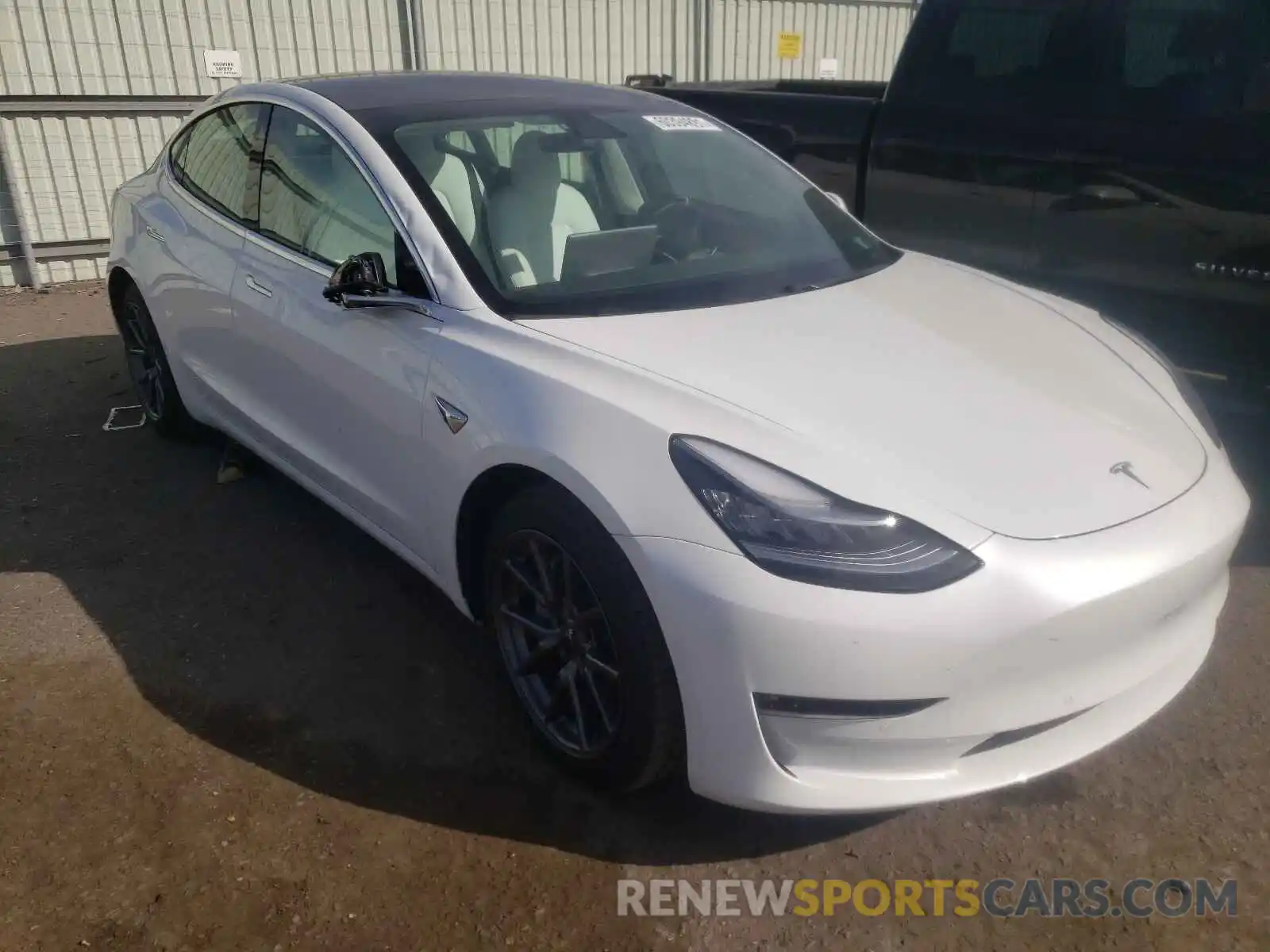 1 Фотография поврежденного автомобиля 5YJ3E1EB3LF628655 TESLA MODEL 3 2020