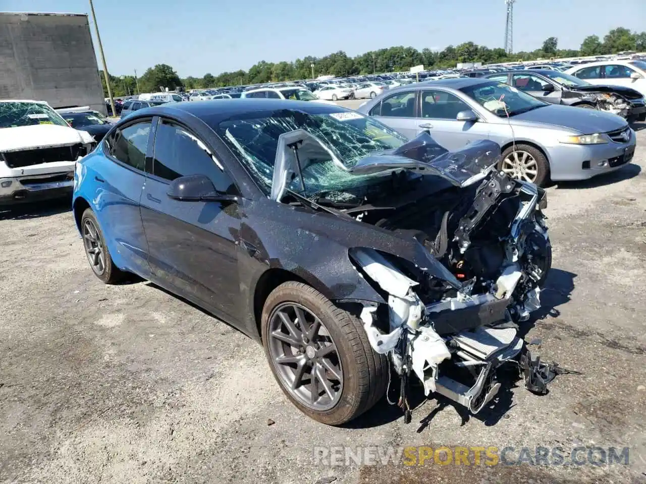 1 Photograph of a damaged car 5YJ3E1EB3LF637243 TESLA MODEL 3 2020