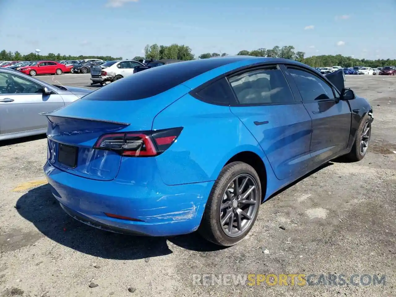 4 Photograph of a damaged car 5YJ3E1EB3LF637243 TESLA MODEL 3 2020