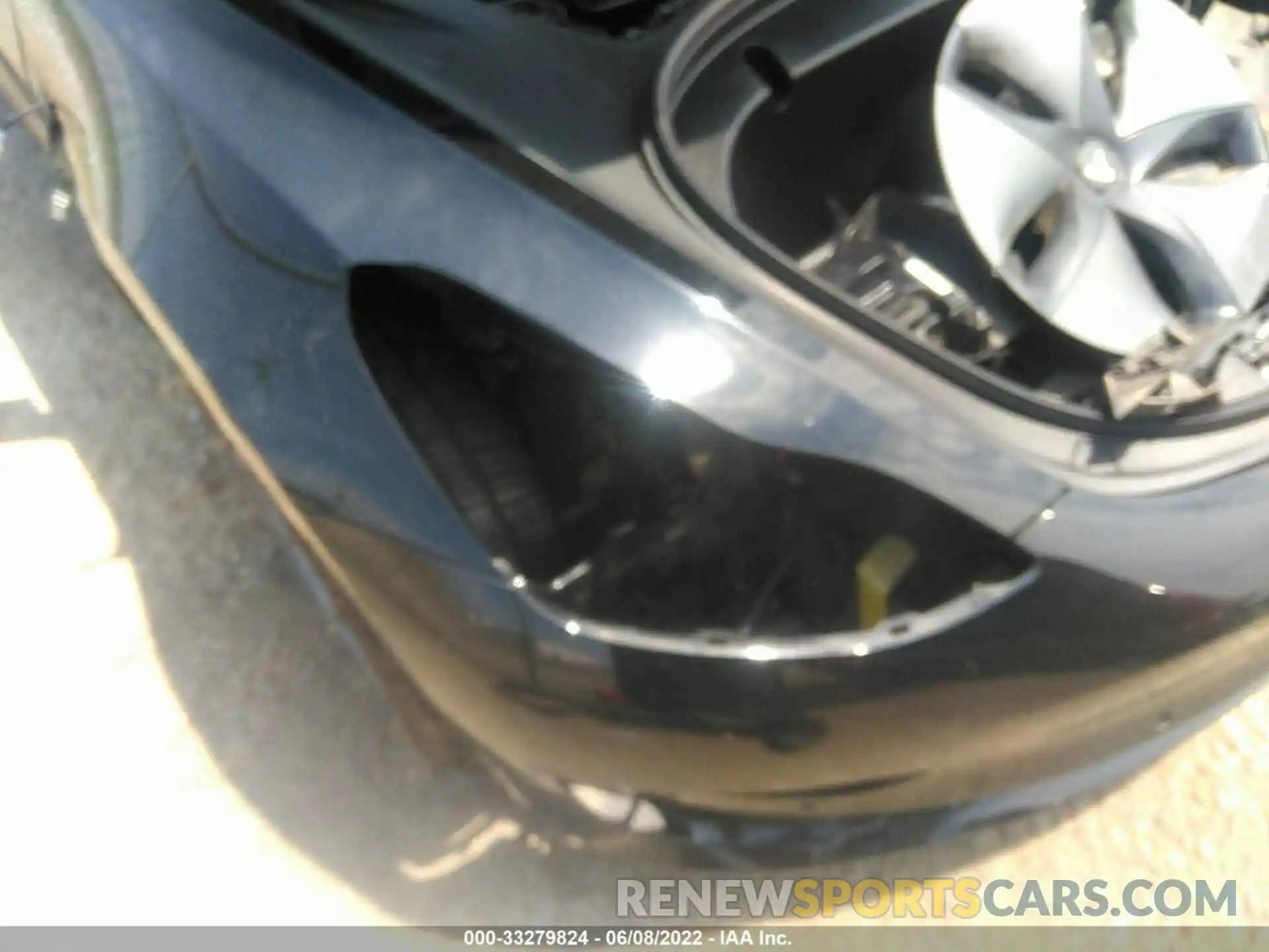 6 Photograph of a damaged car 5YJ3E1EB3LF639039 TESLA MODEL 3 2020