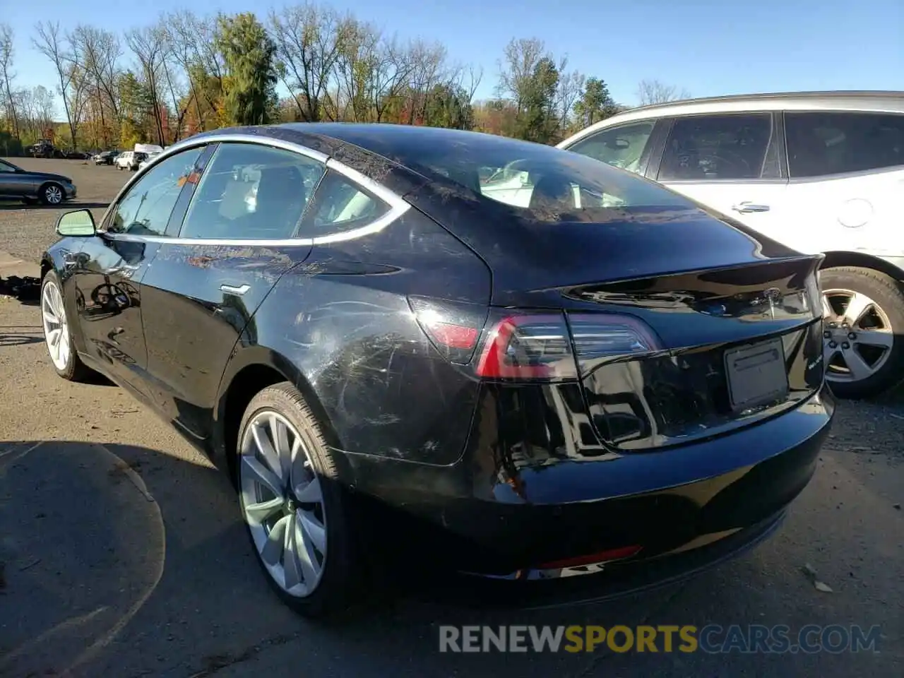 2 Photograph of a damaged car 5YJ3E1EB3LF711762 TESLA MODEL 3 2020