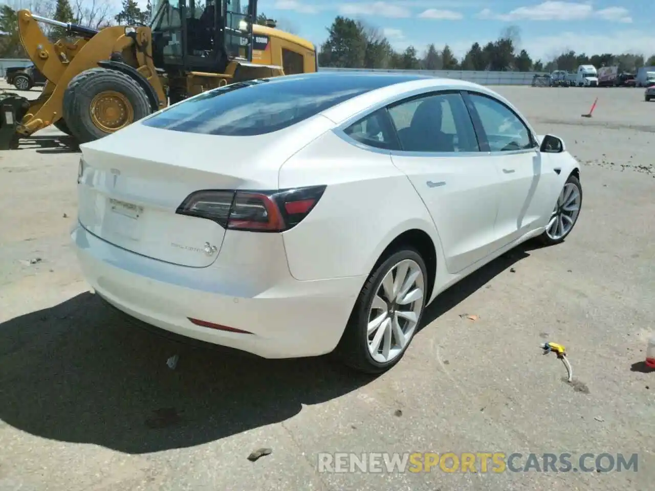 4 Фотография поврежденного автомобиля 5YJ3E1EB3LF712457 TESLA MODEL 3 2020