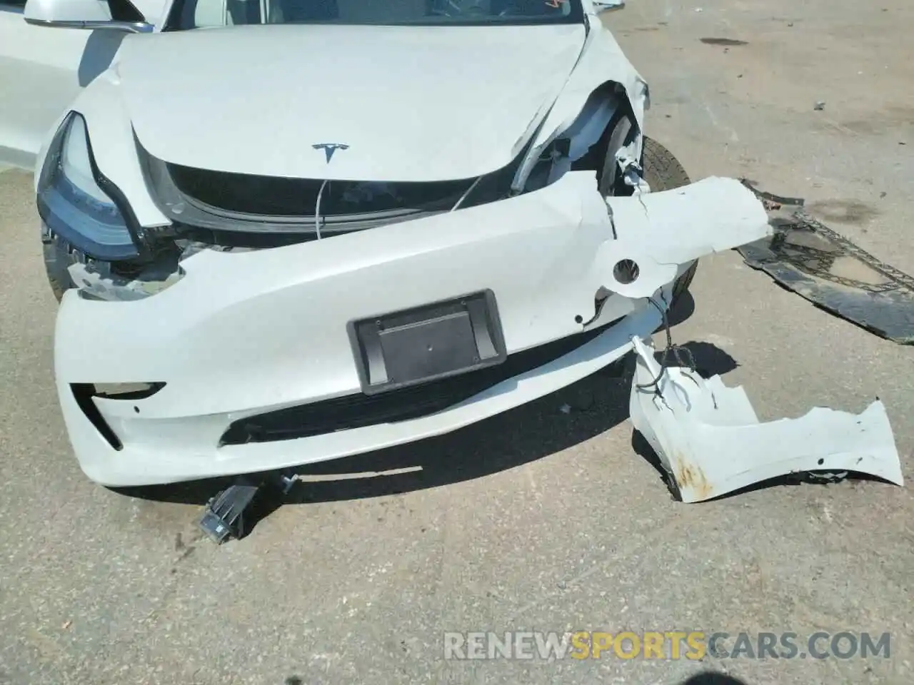 9 Photograph of a damaged car 5YJ3E1EB3LF712457 TESLA MODEL 3 2020