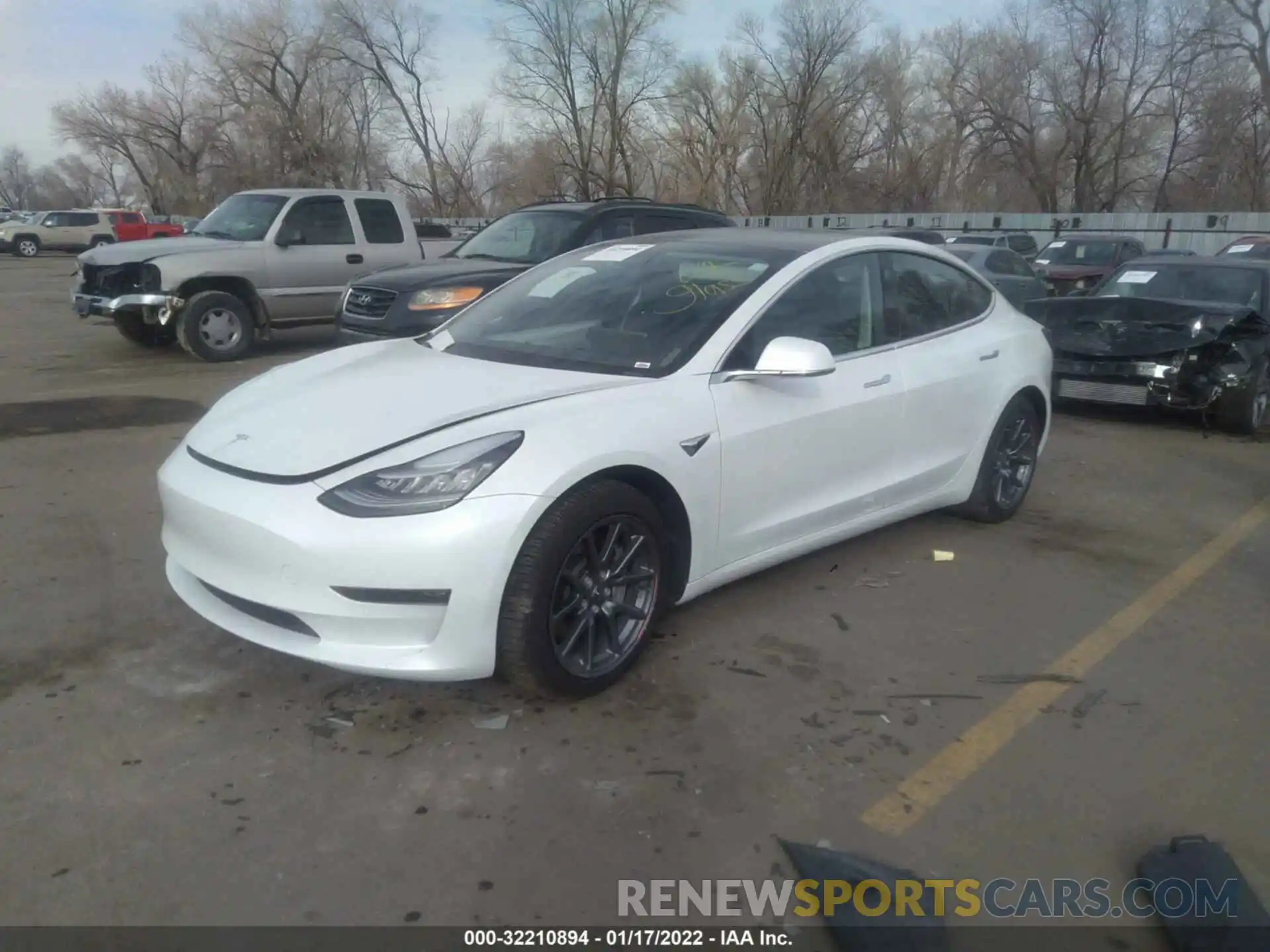 2 Фотография поврежденного автомобиля 5YJ3E1EB3LF741599 TESLA MODEL 3 2020