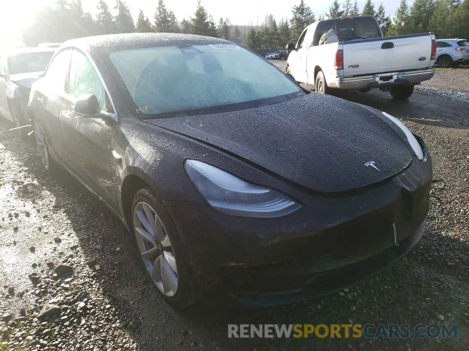 1 Photograph of a damaged car 5YJ3E1EB3LF746592 TESLA MODEL 3 2020