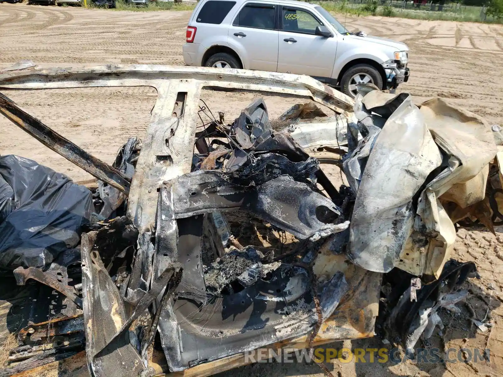 10 Photograph of a damaged car 5YJ3E1EB3LF764087 TESLA MODEL 3 2020