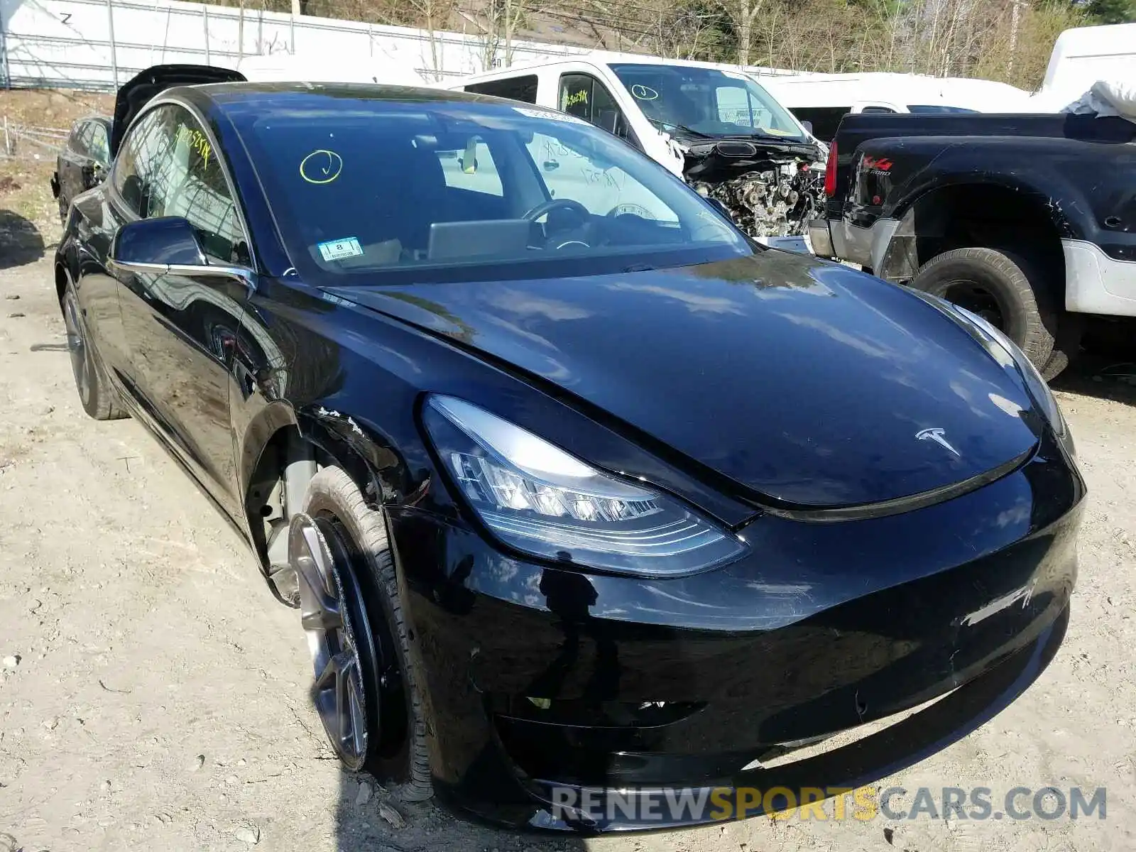 1 Photograph of a damaged car 5YJ3E1EB3LF770245 TESLA MODEL 3 2020